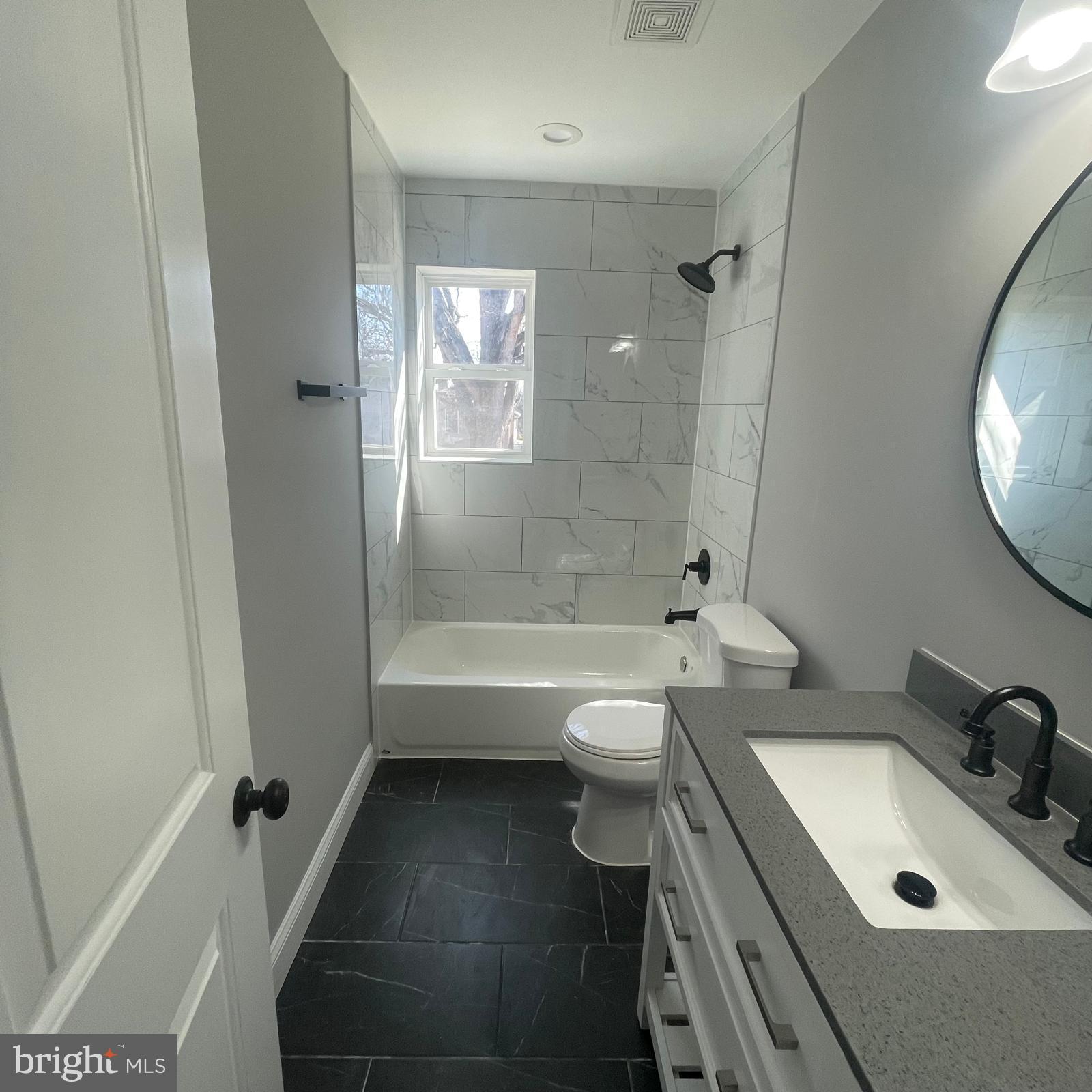 DEANWOOD - Residential