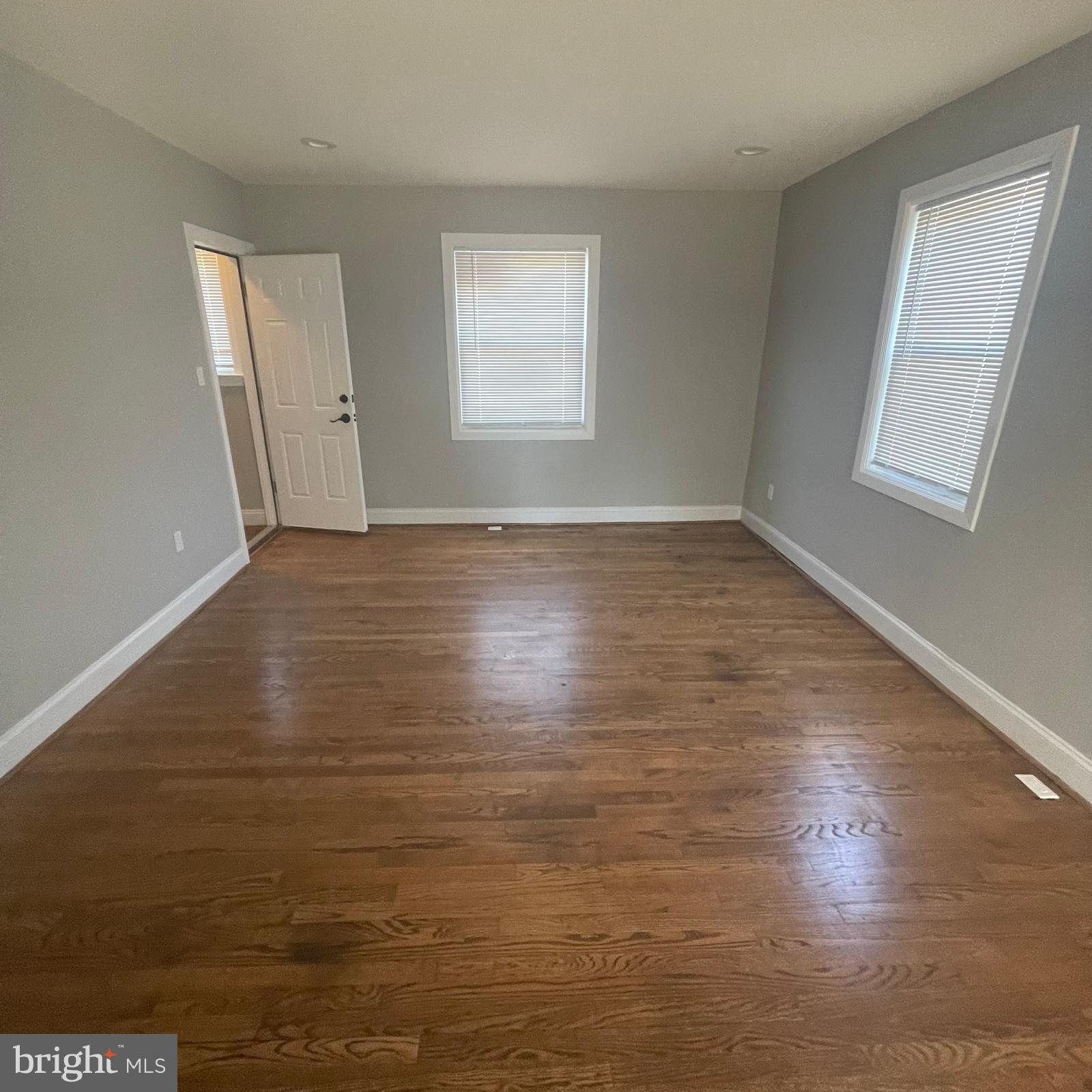DEANWOOD - Residential
