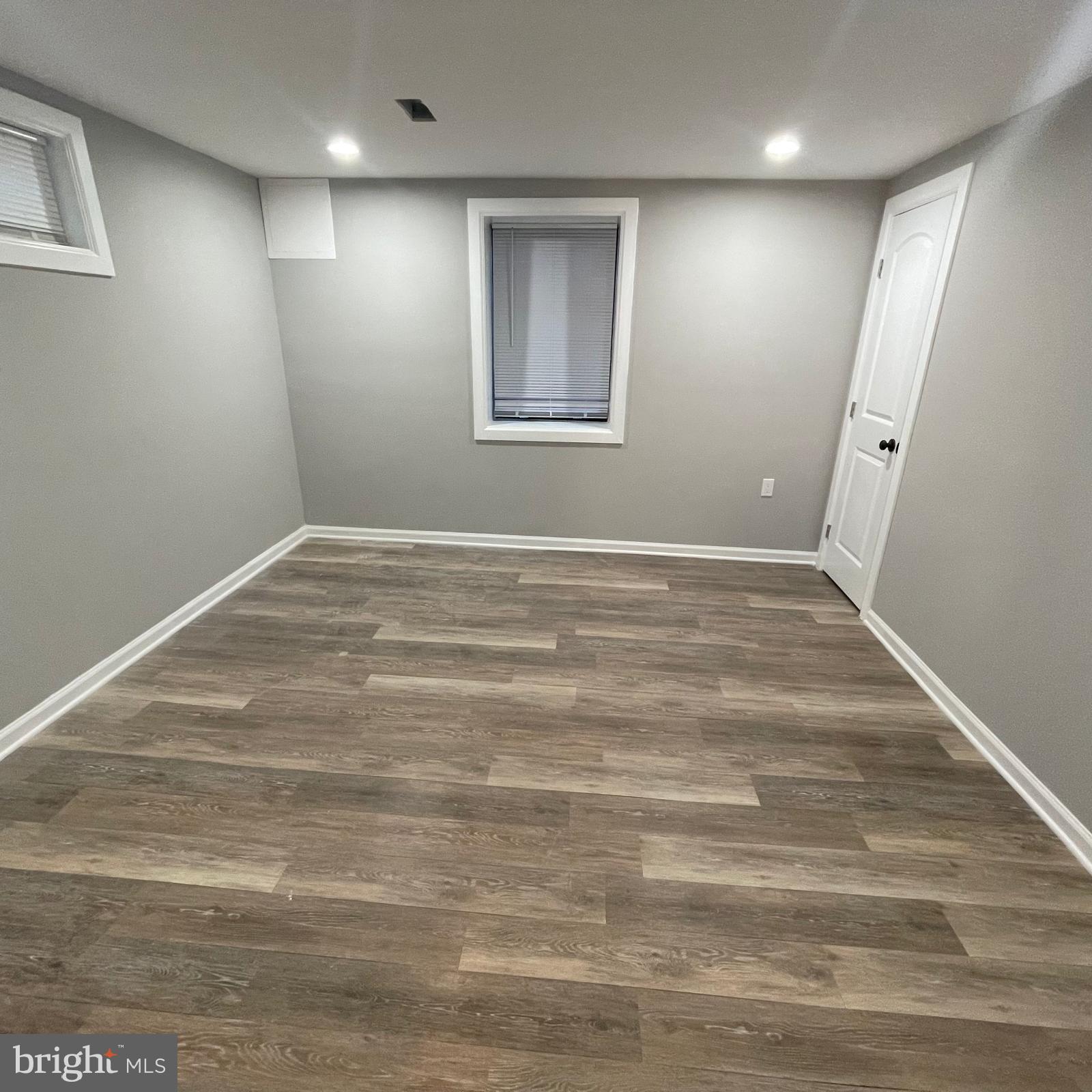 DEANWOOD - Residential