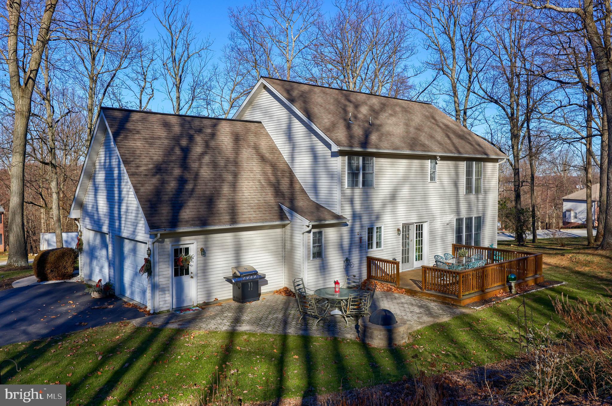 VILLAGE OF WHITE LANDING - Residential