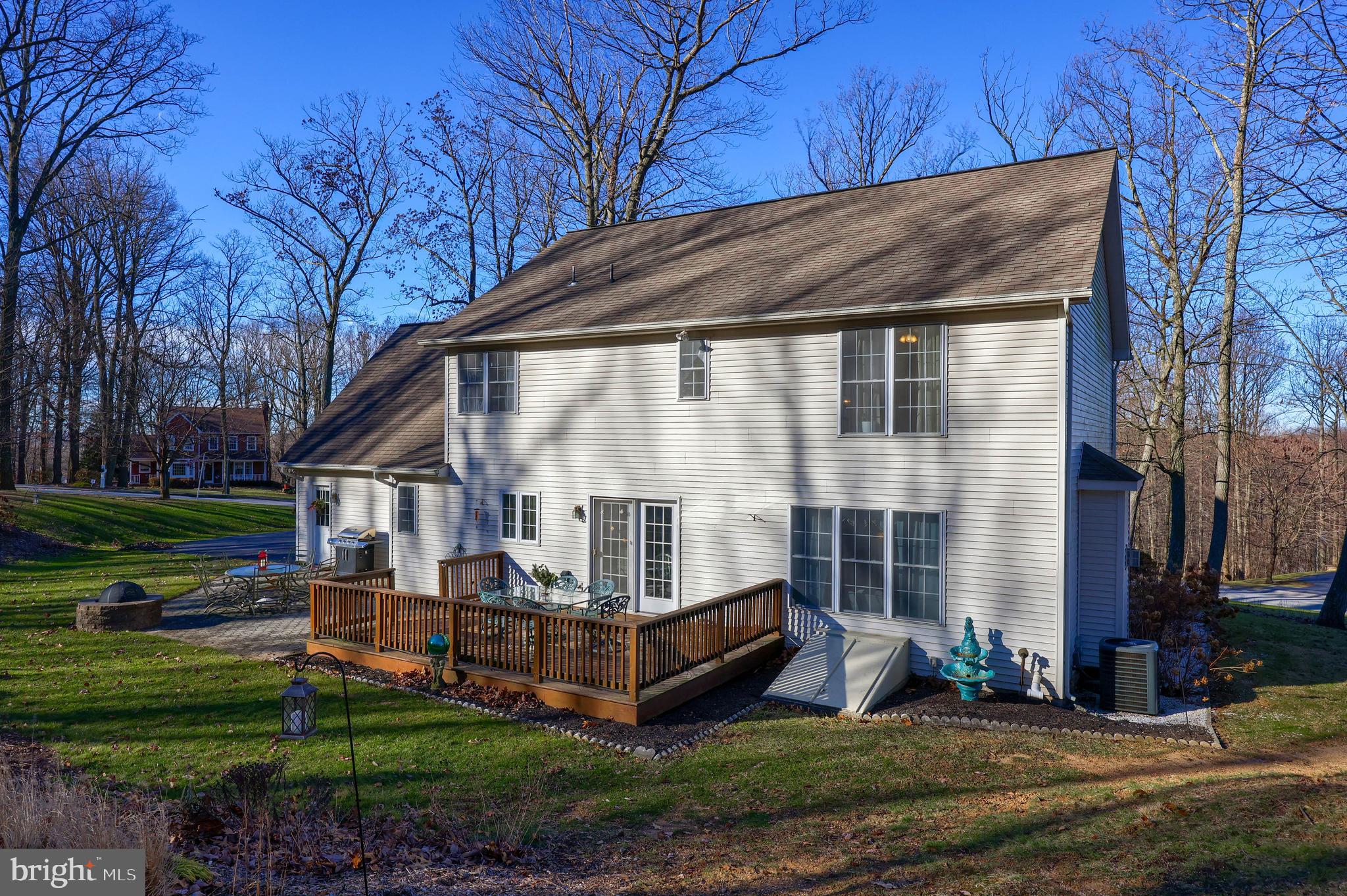 VILLAGE OF WHITE LANDING - Residential