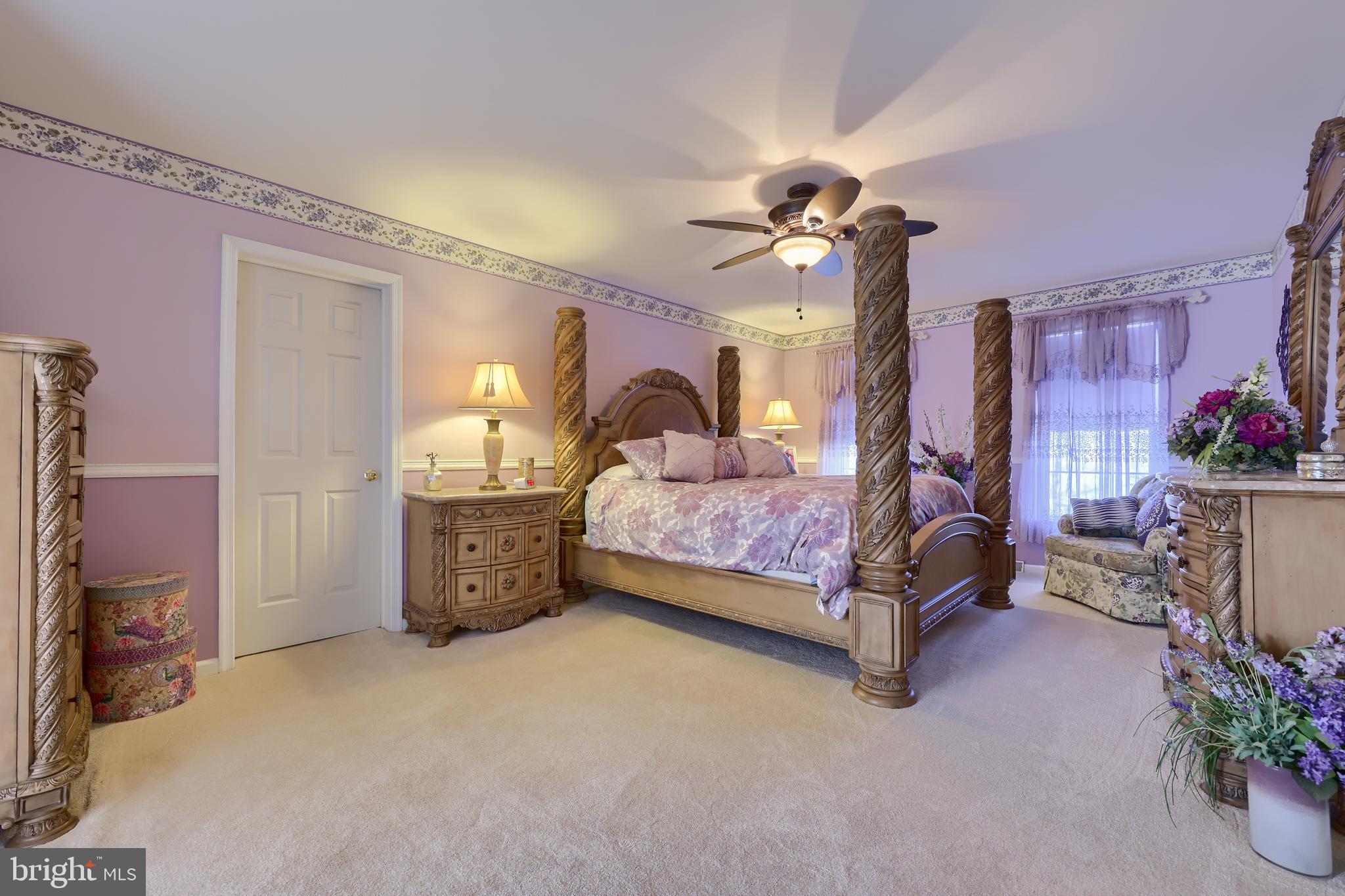 VILLAGE OF WHITE LANDING - Residential