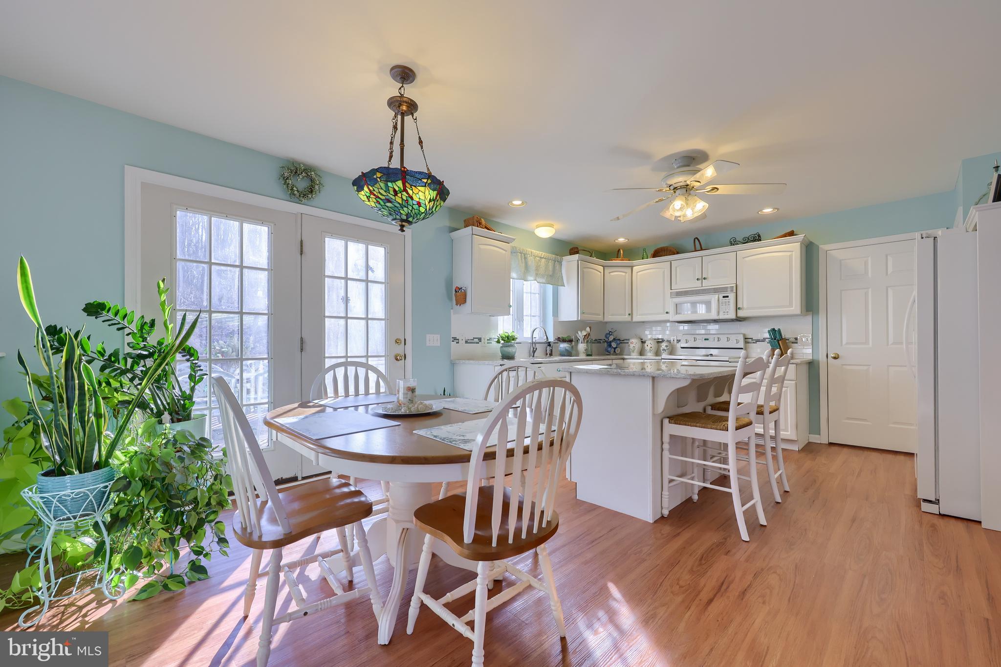 VILLAGE OF WHITE LANDING - Residential