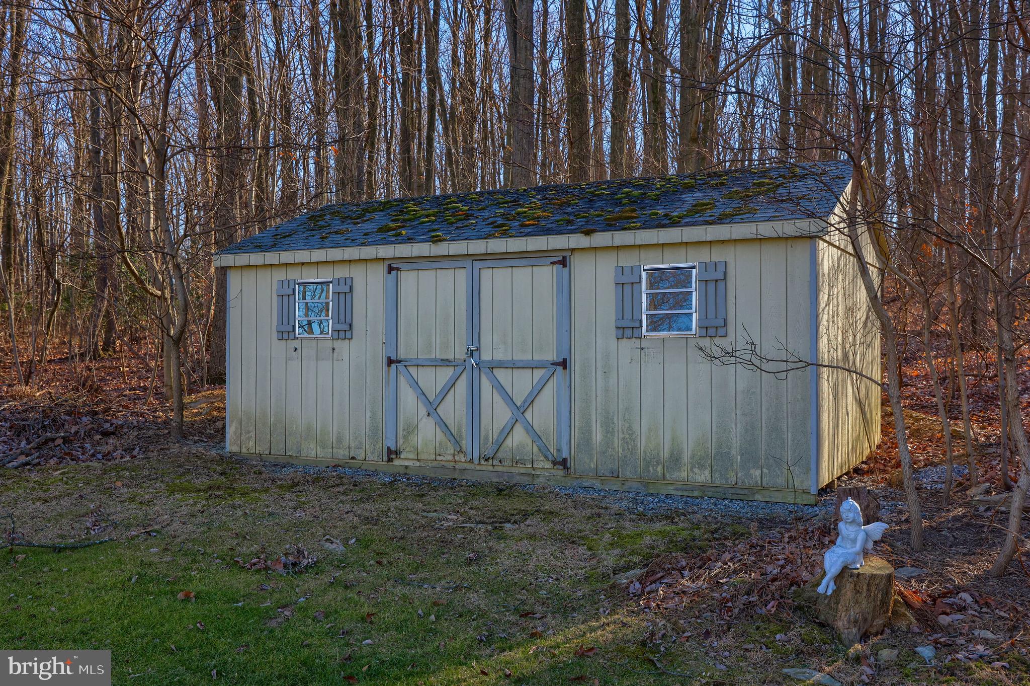 VILLAGE OF WHITE LANDING - Residential