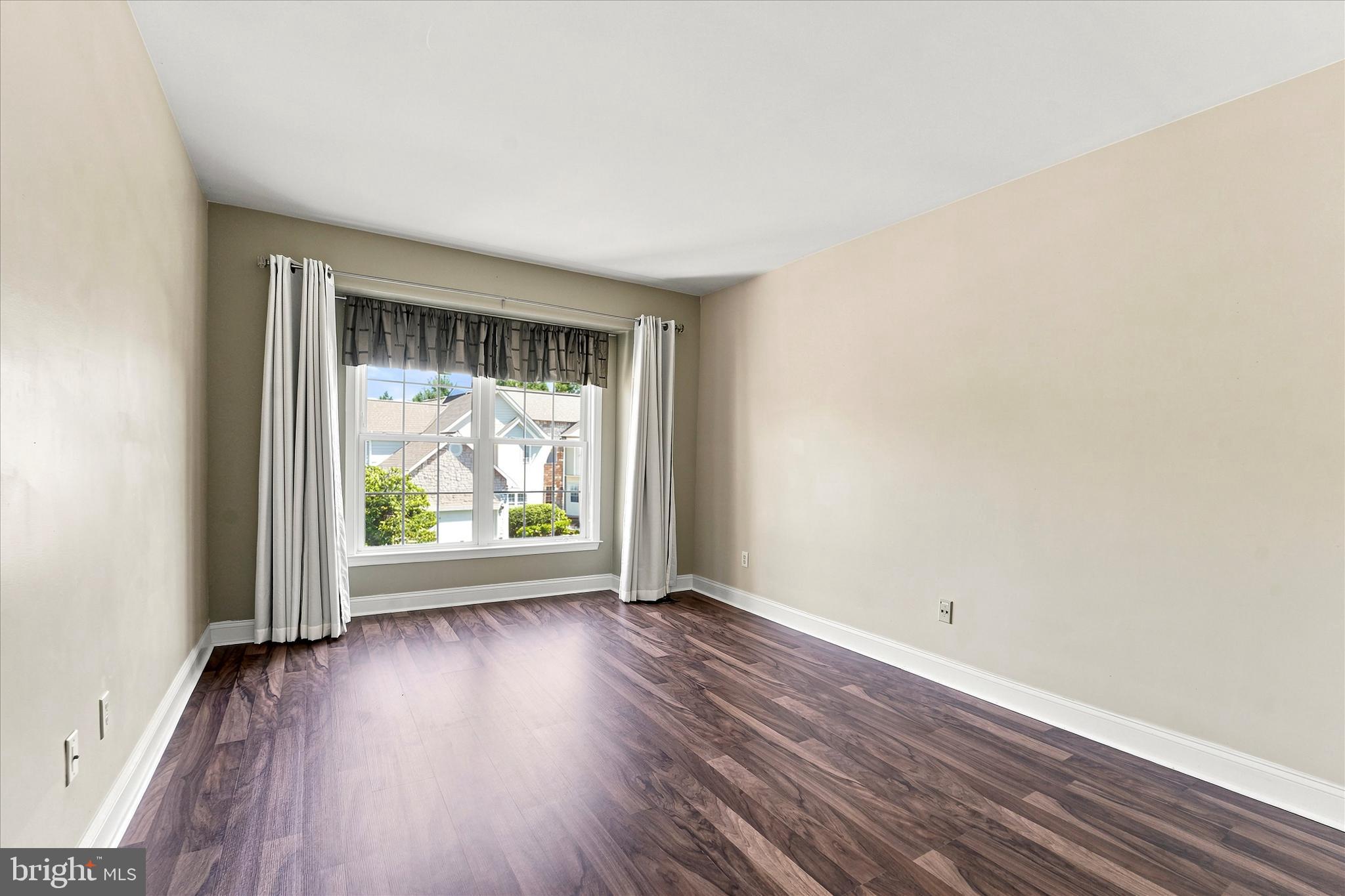 BLUE BELL CC - Residential
