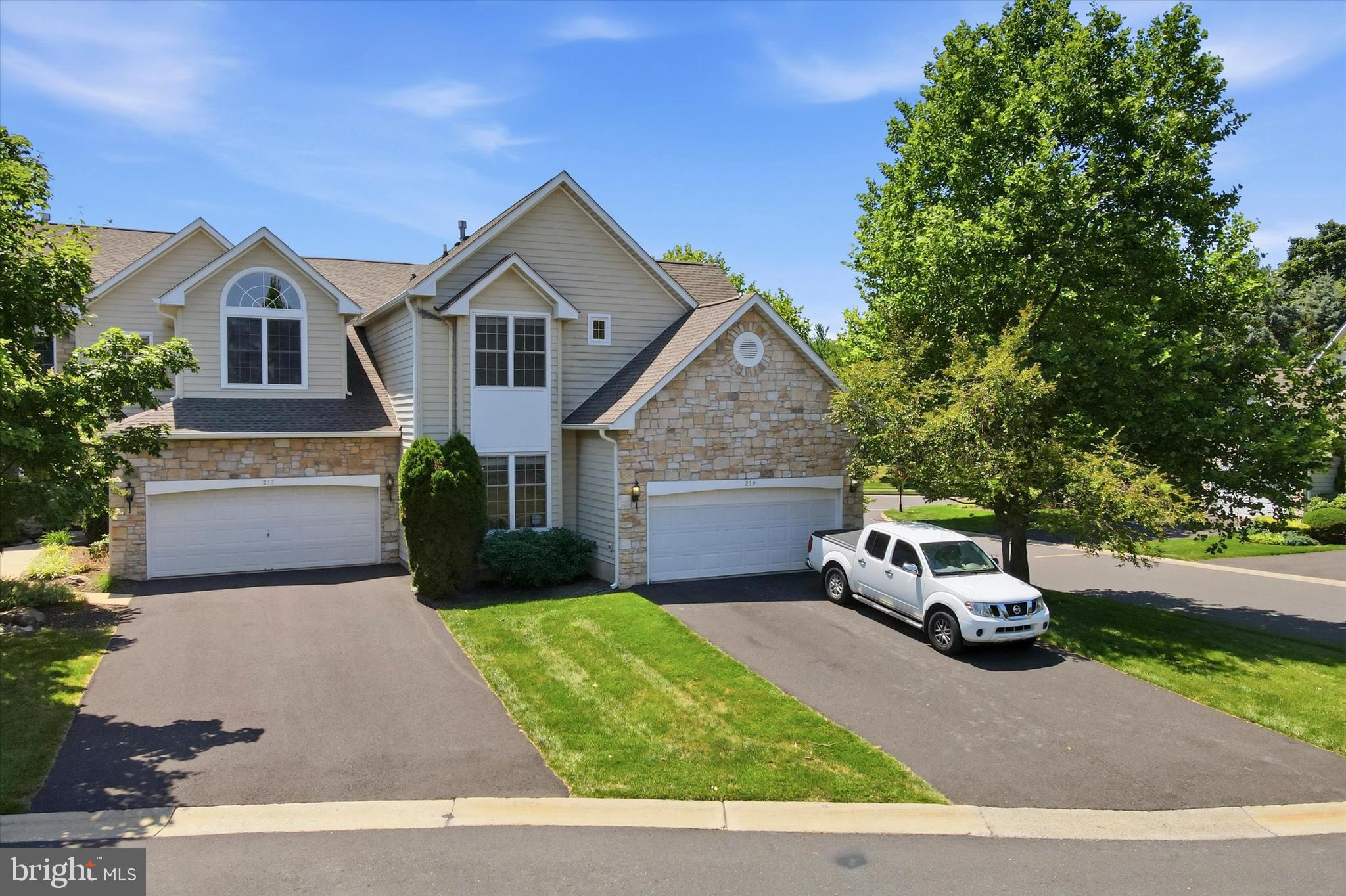 BLUE BELL CC - Residential