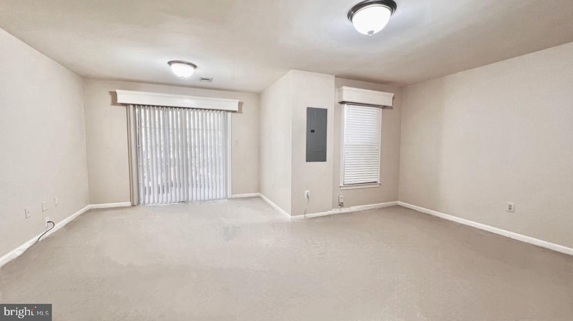 COMPTON VALLEY ESTATES - Residential