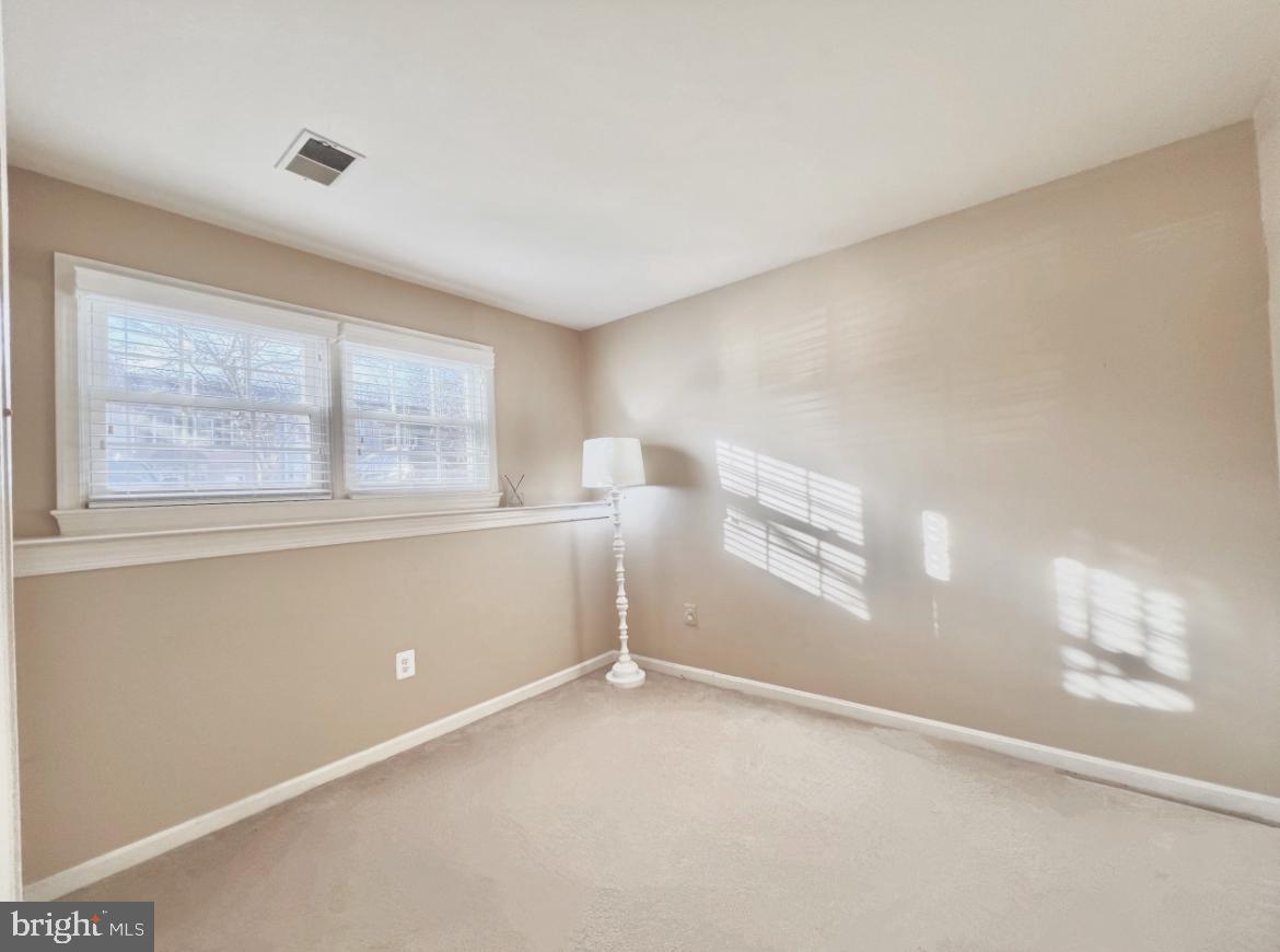 COMPTON VALLEY ESTATES - Residential
