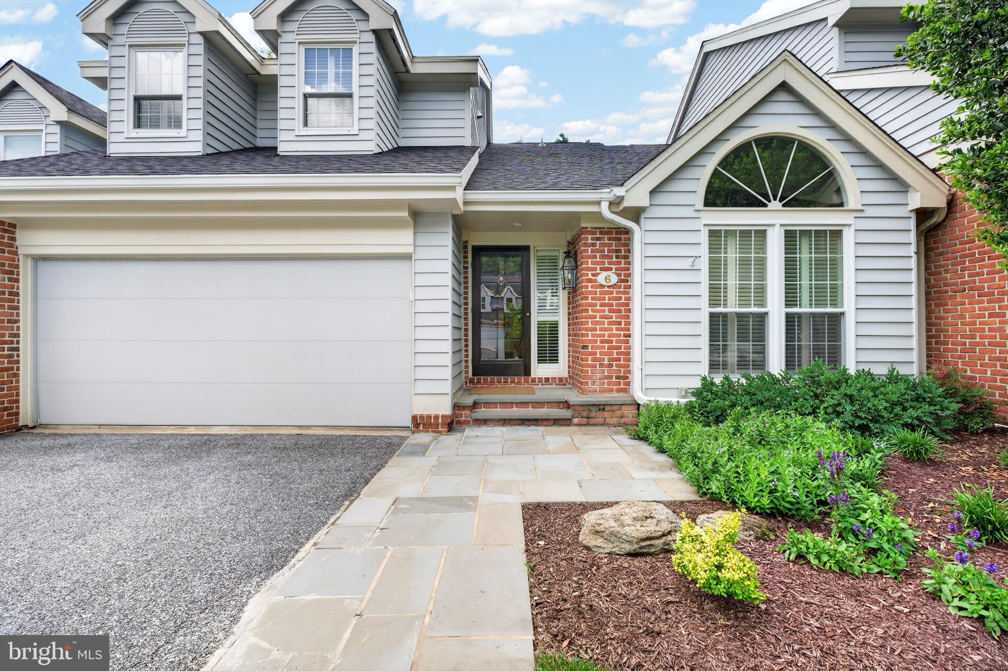 THE MEADOWS OF GREEN SPRING - Residential