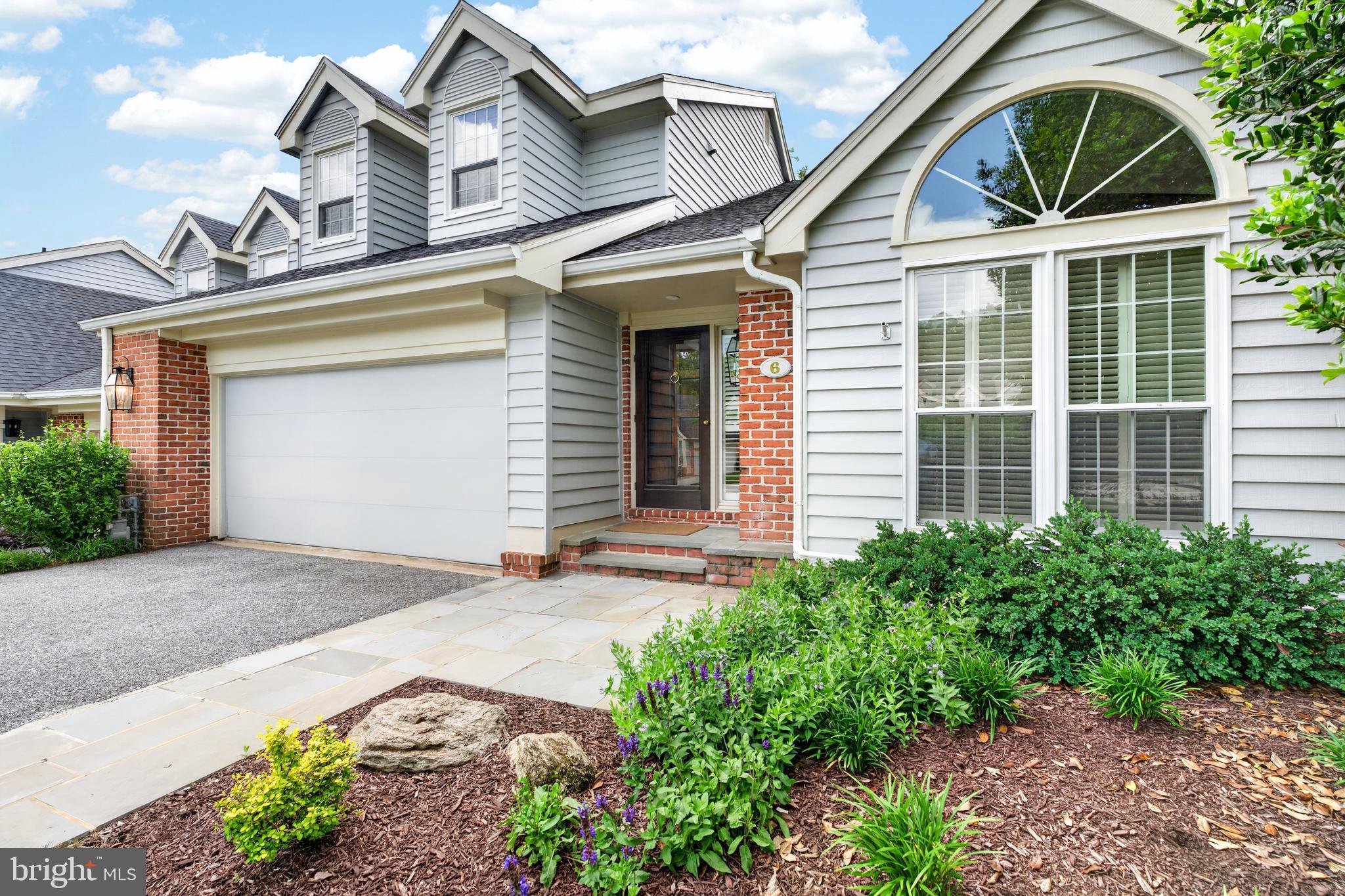 THE MEADOWS OF GREEN SPRING - Residential