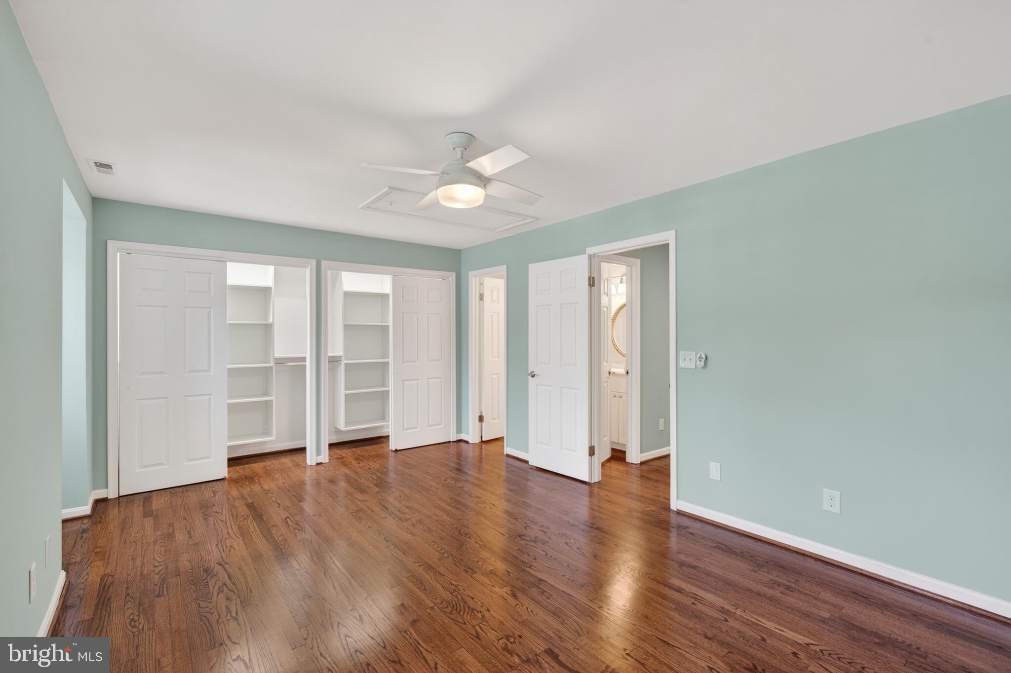 THE MEADOWS OF GREEN SPRING - Residential
