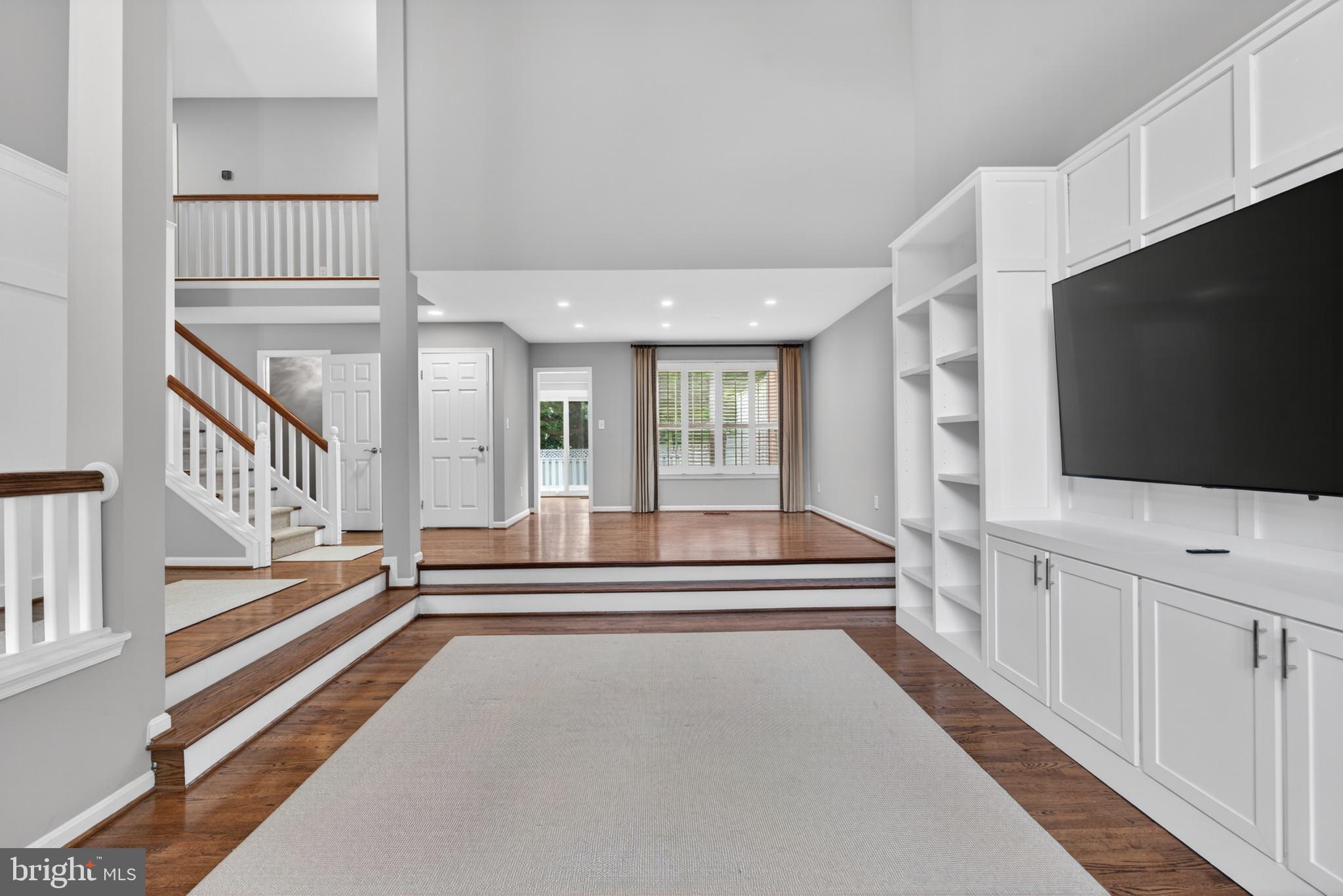 THE MEADOWS OF GREEN SPRING - Residential