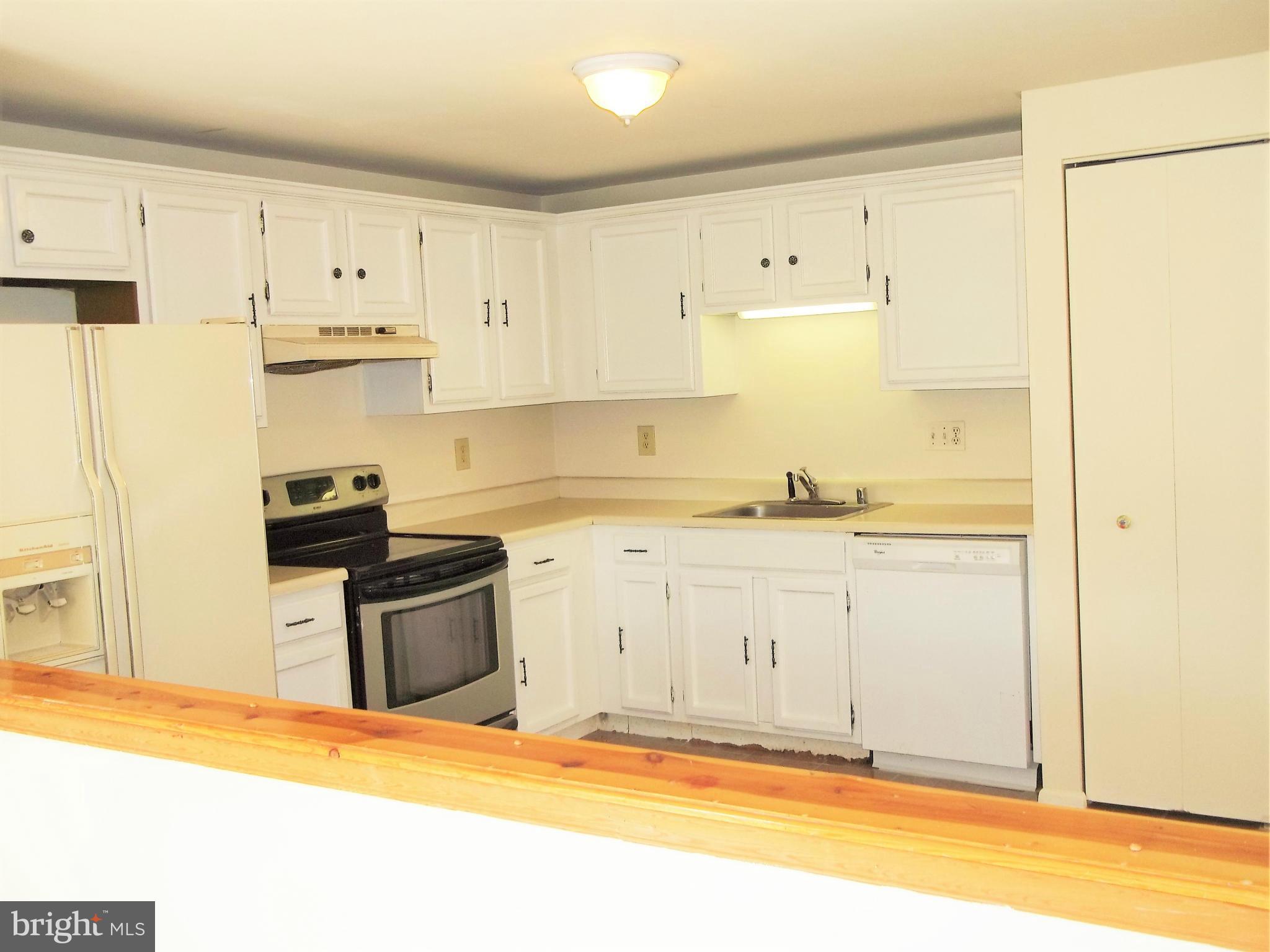 HILLSDALE - Residential