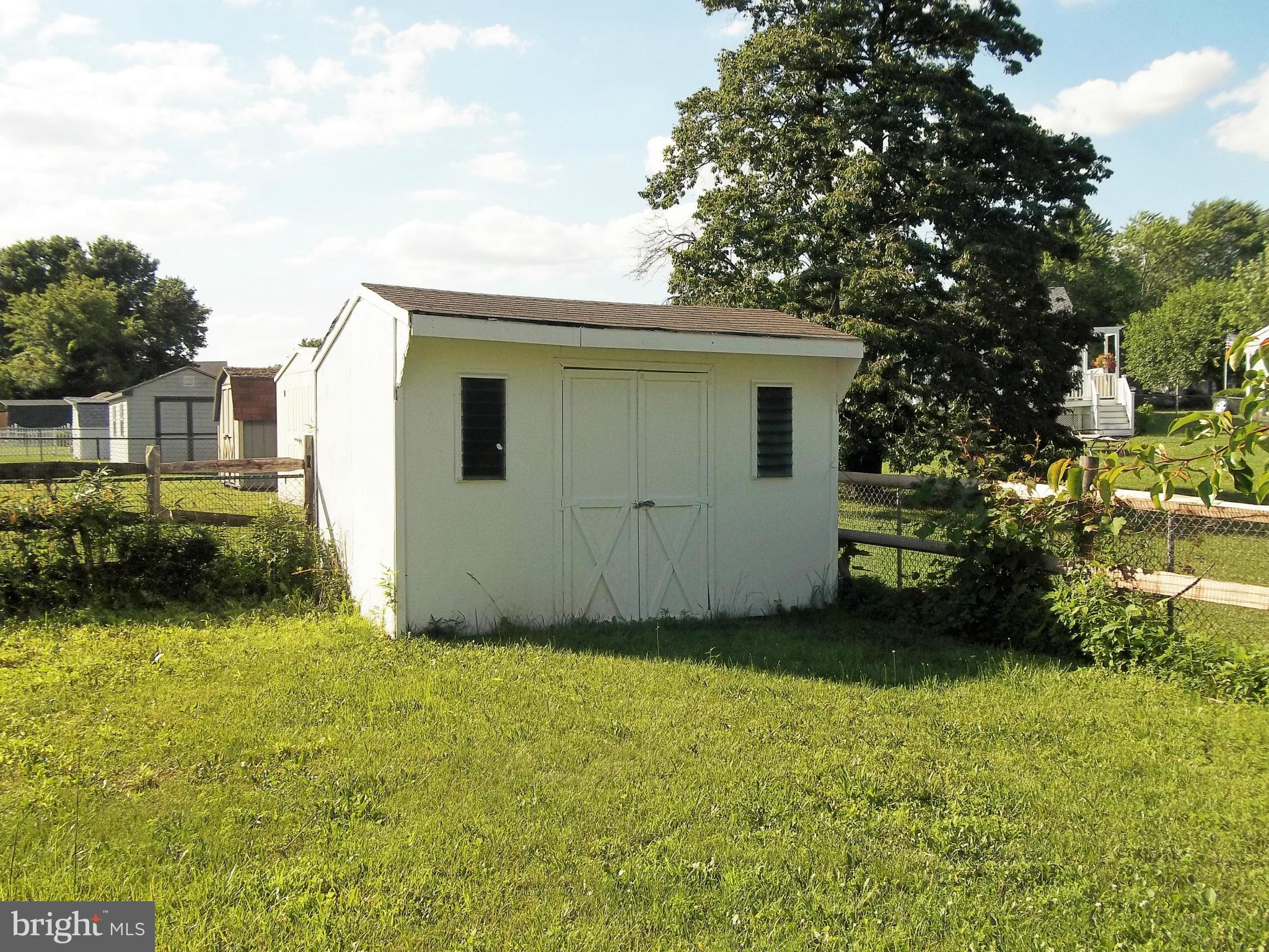 HILLSDALE - Residential