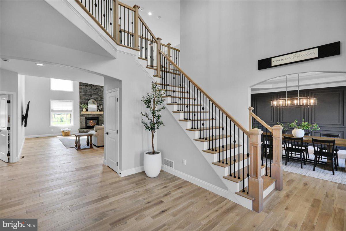 GREEN VALLEY CROSS - Residential