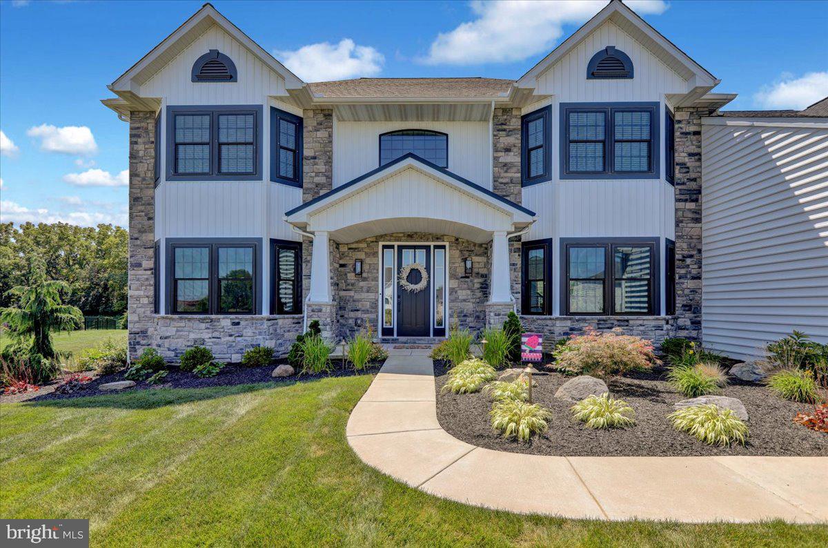 GREEN VALLEY CROSS - Residential