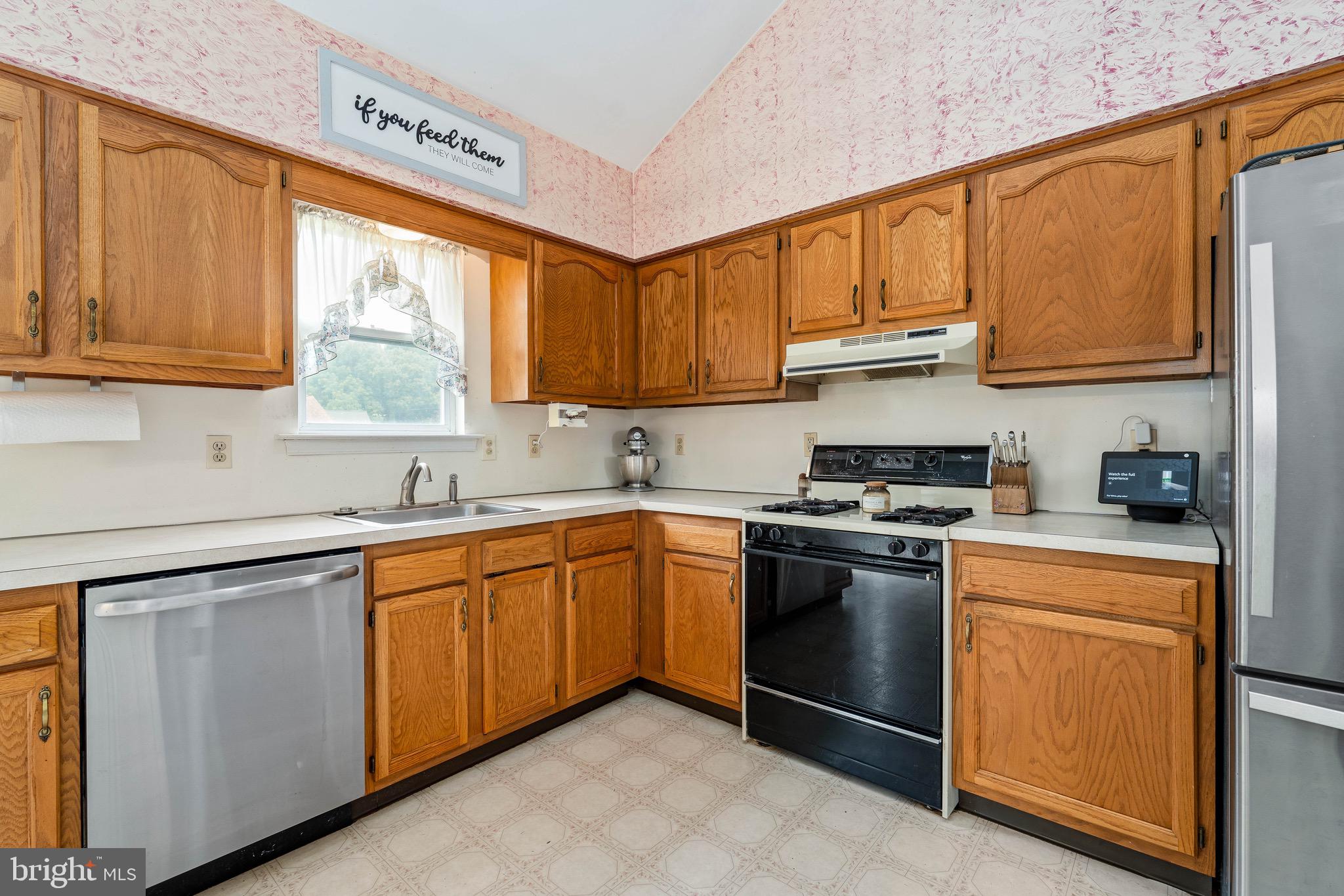 WEST CREEK VILLAGE - Residential