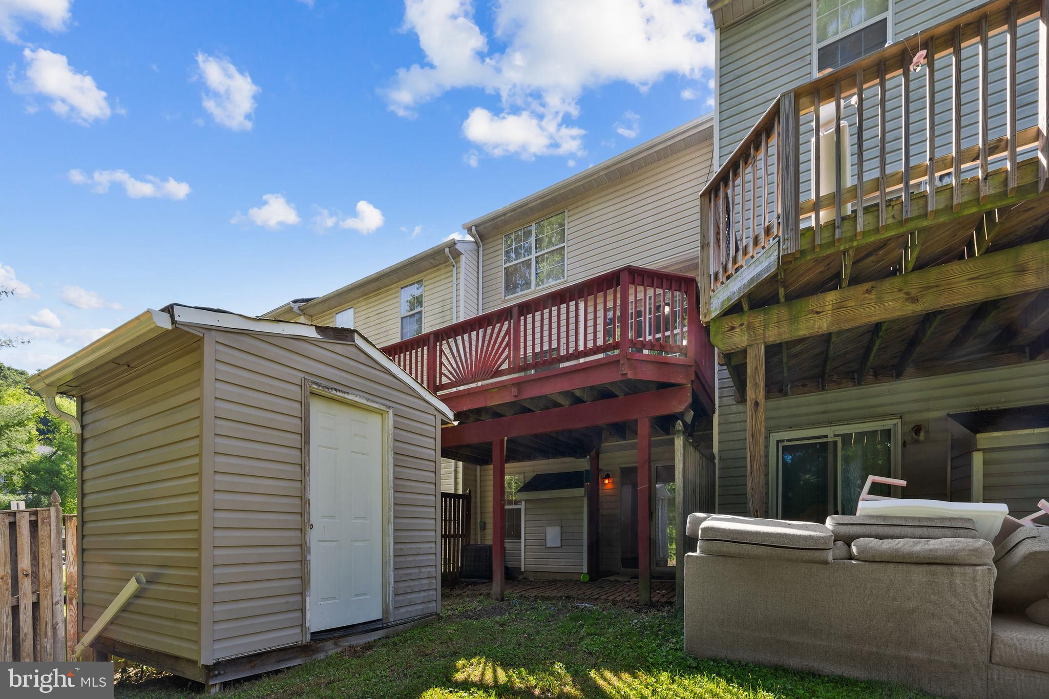 KINGS POINT - Residential