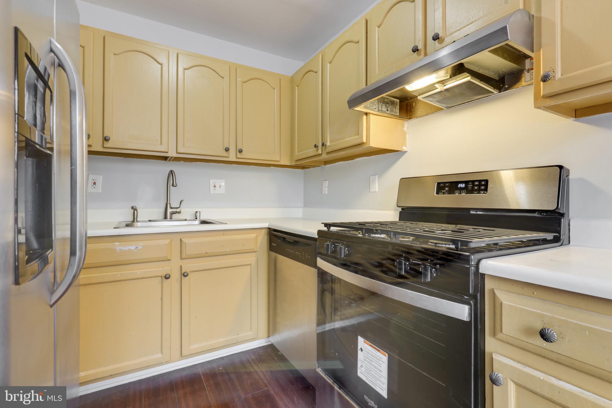 KINGS POINT - Residential
