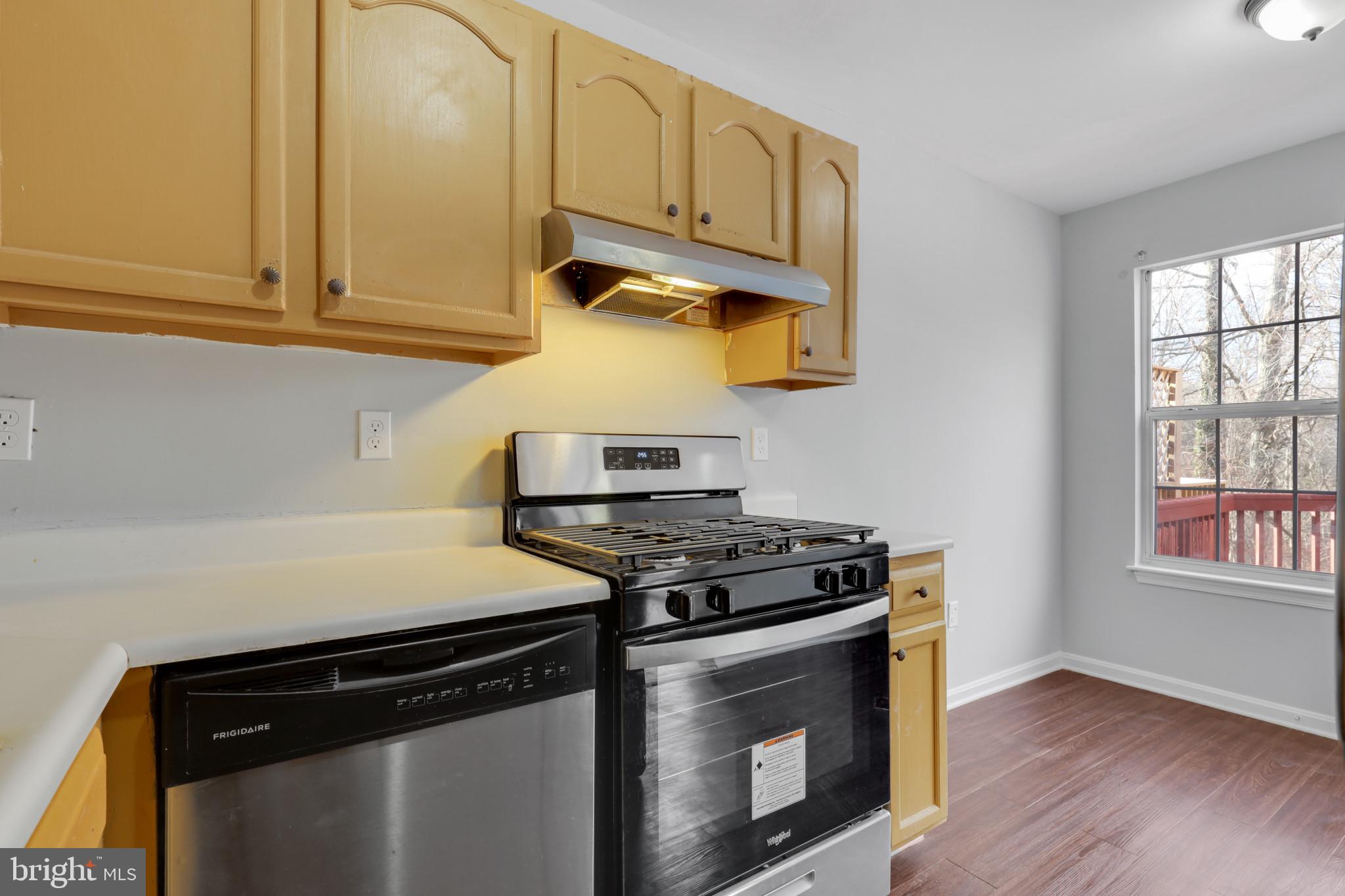 KINGS POINT - Residential