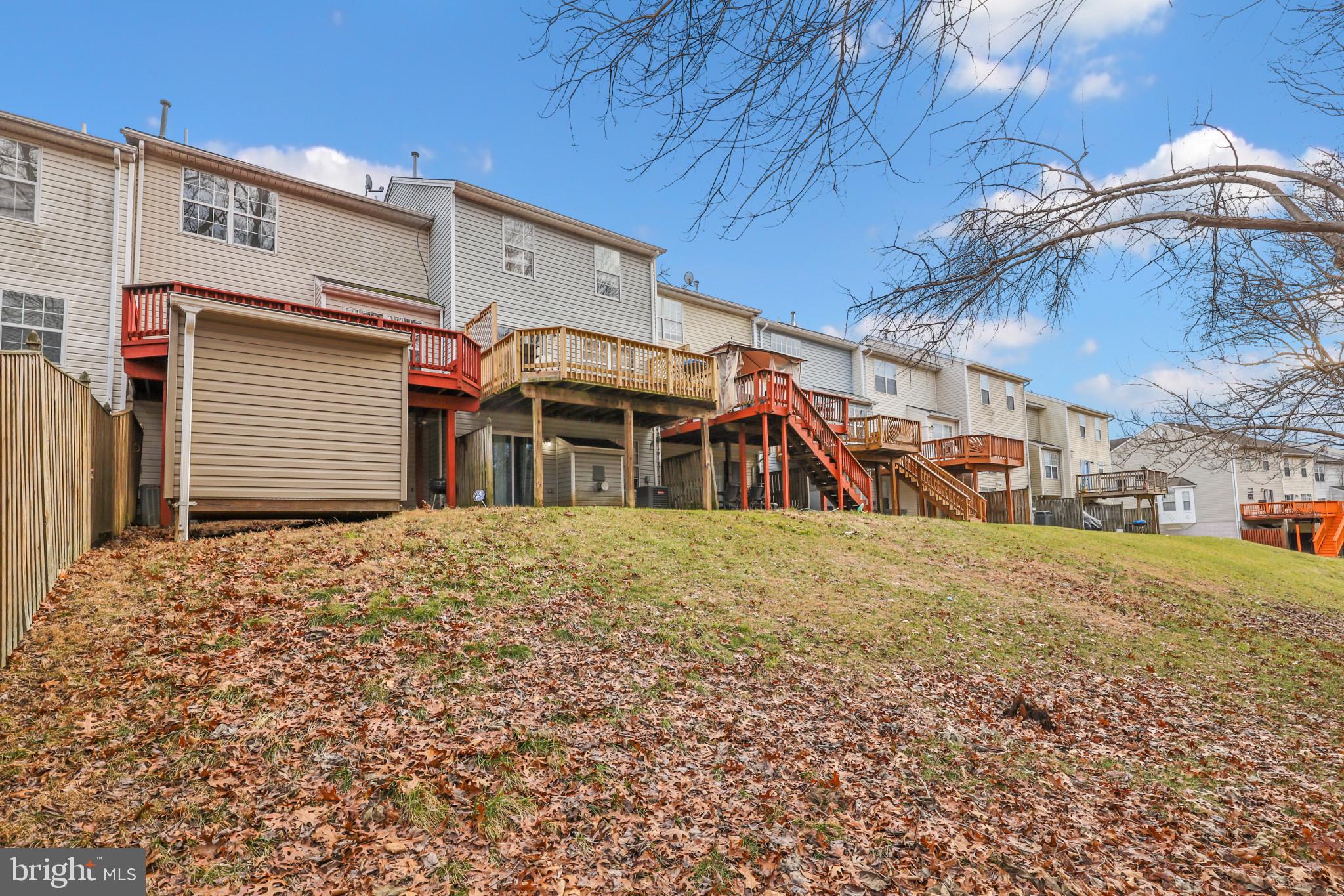 KINGS POINT - Residential