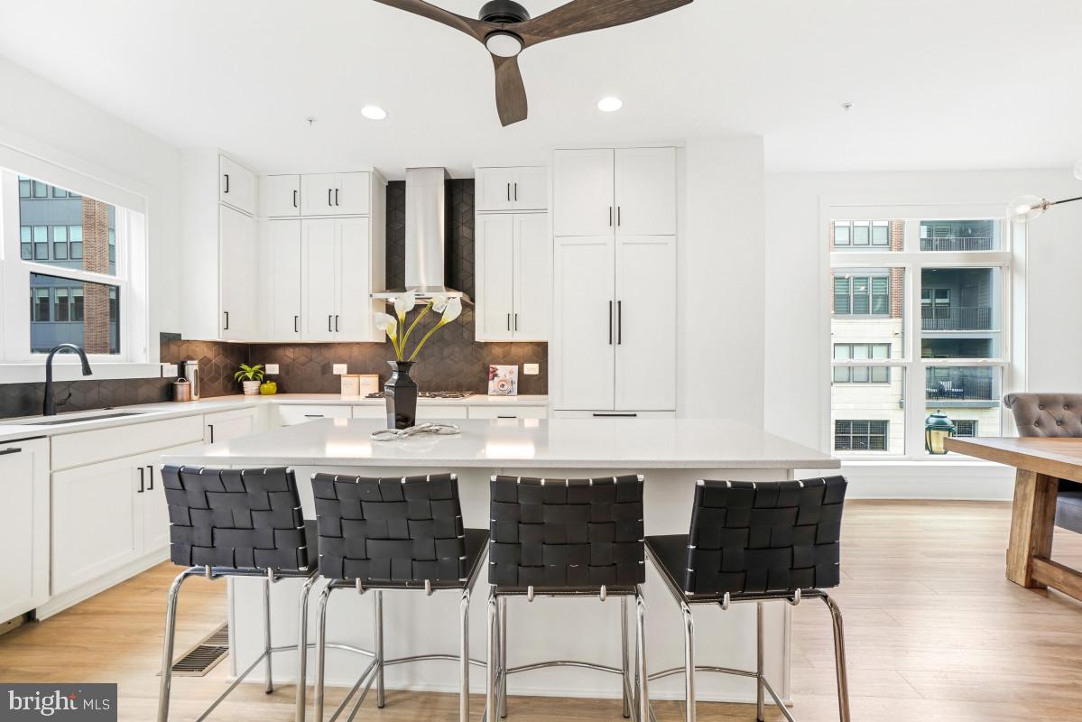 TOWER OAKS - Residential