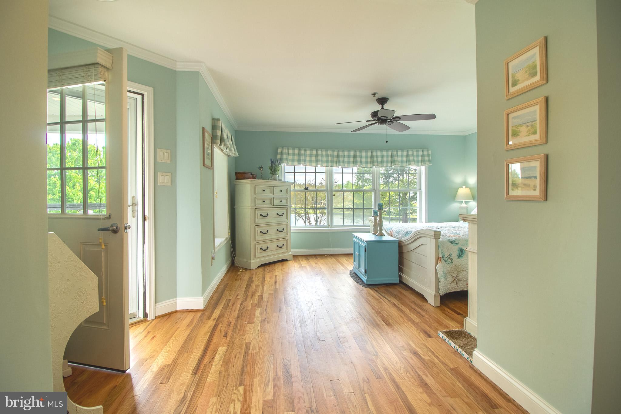 BAYWOOD - Residential