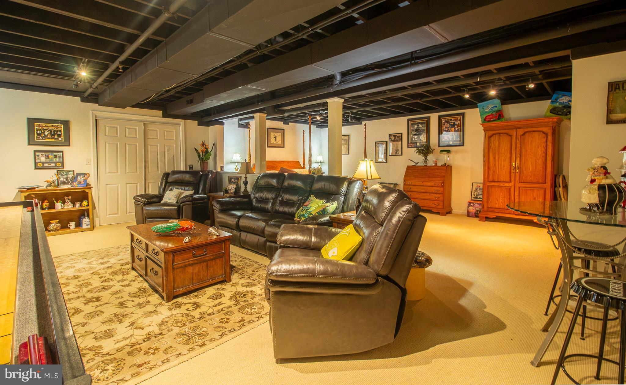 BAYWOOD - Residential