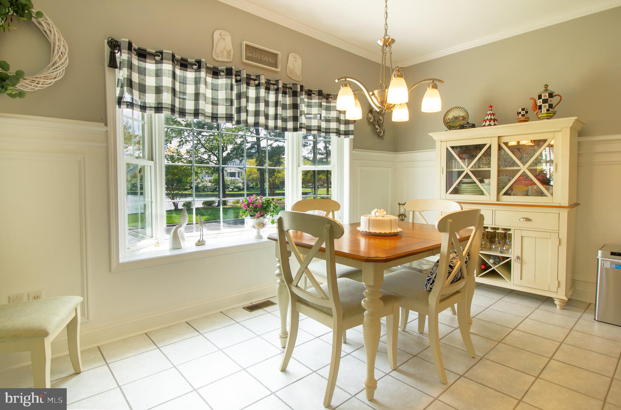 BAYWOOD - Residential