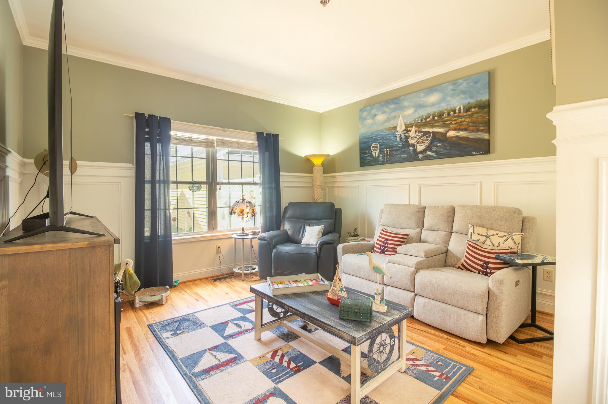 BAYWOOD - Residential