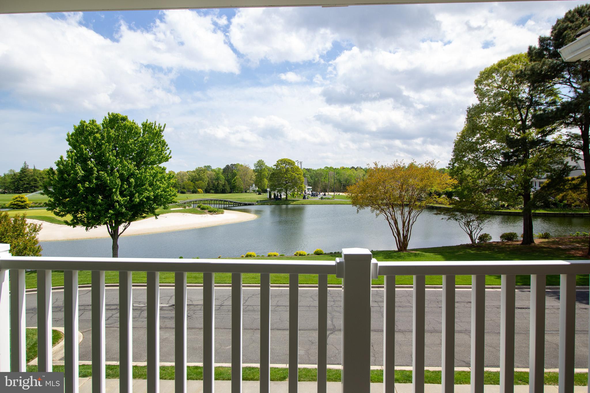 BAYWOOD - Residential
