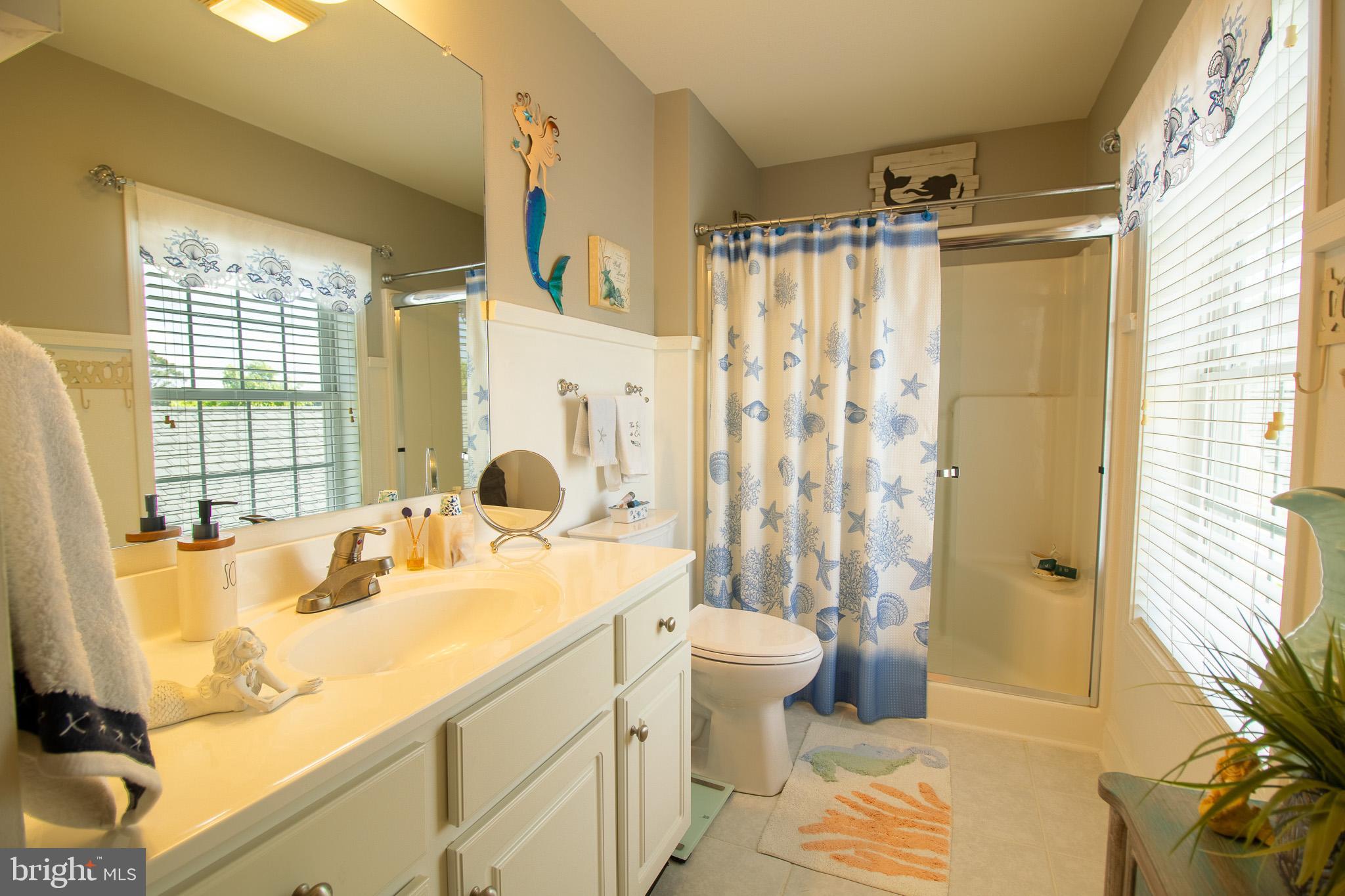 BAYWOOD - Residential