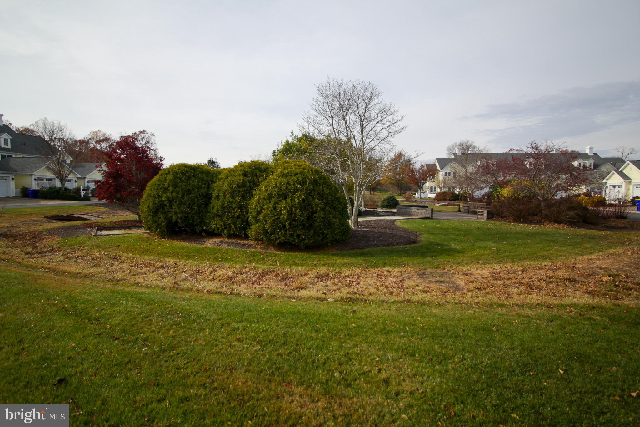BAYWOOD - Residential