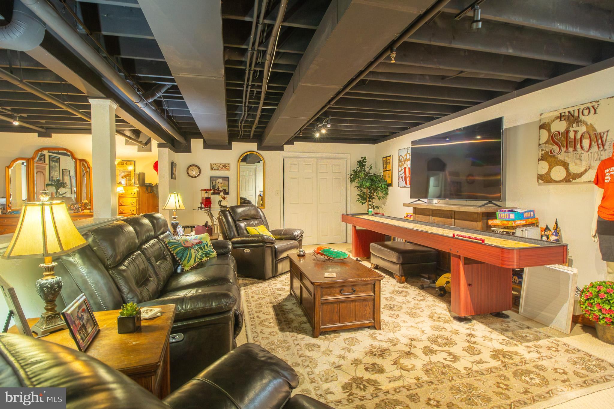 BAYWOOD - Residential