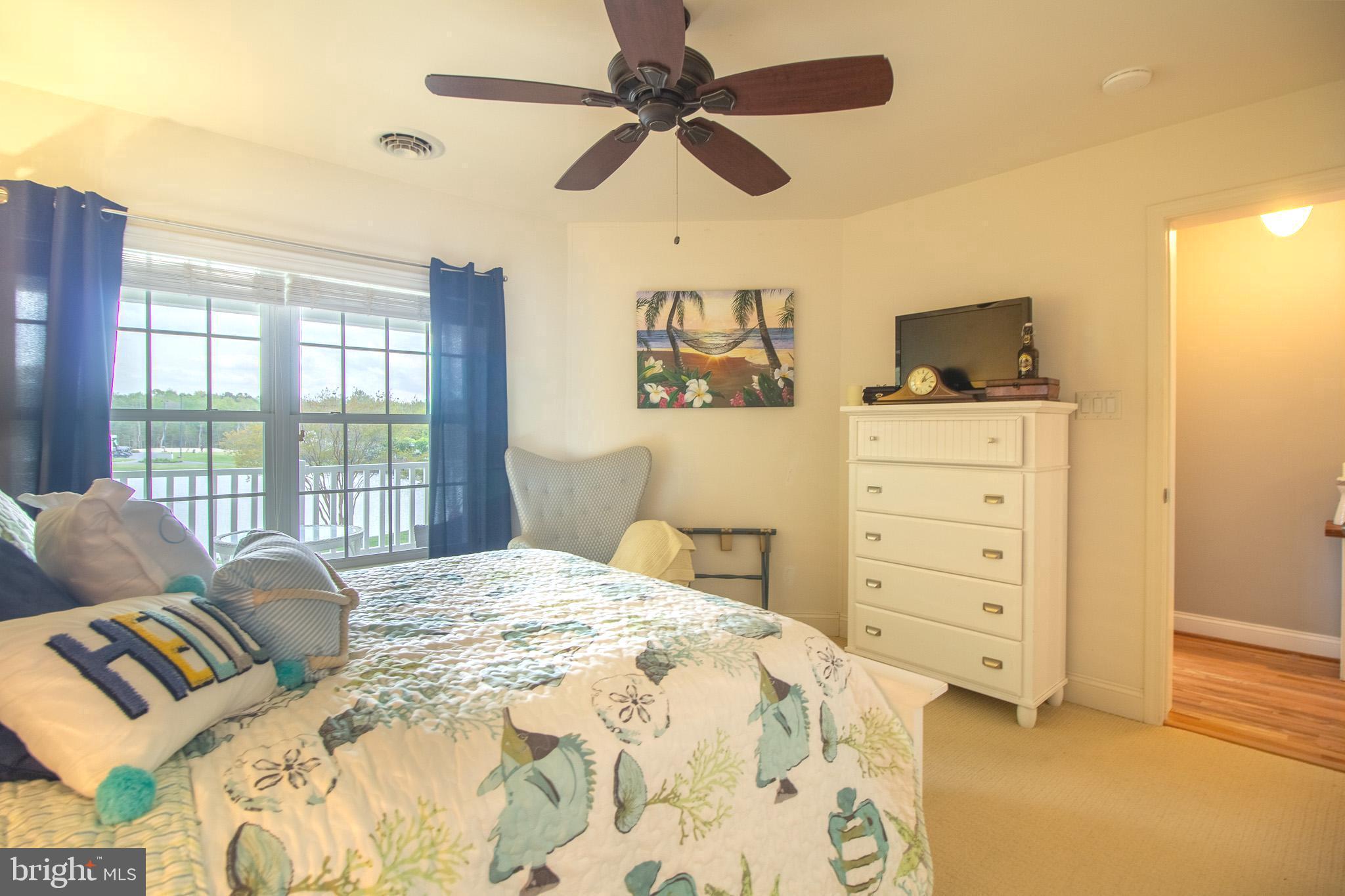 BAYWOOD - Residential