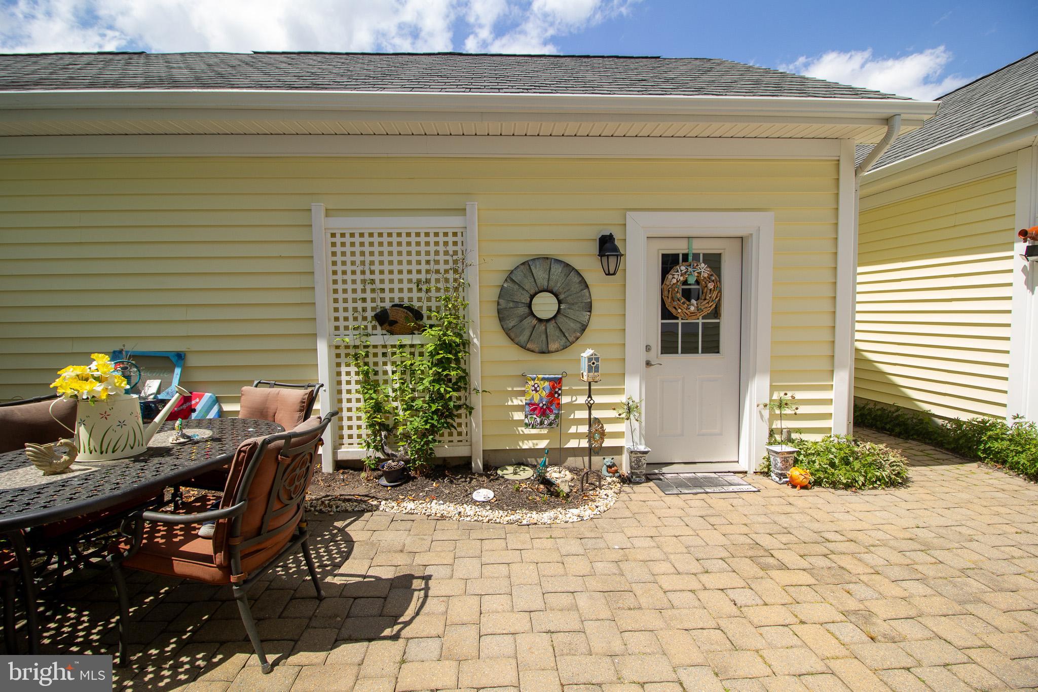 BAYWOOD - Residential