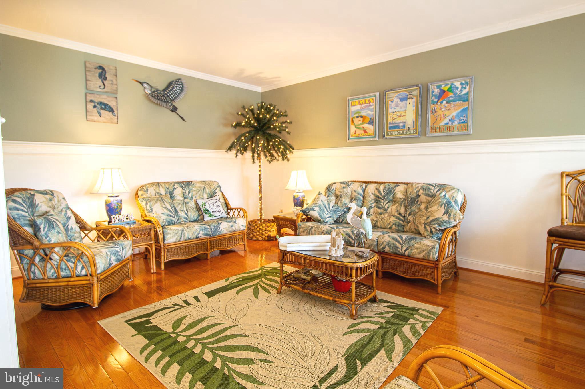 BAYWOOD - Residential