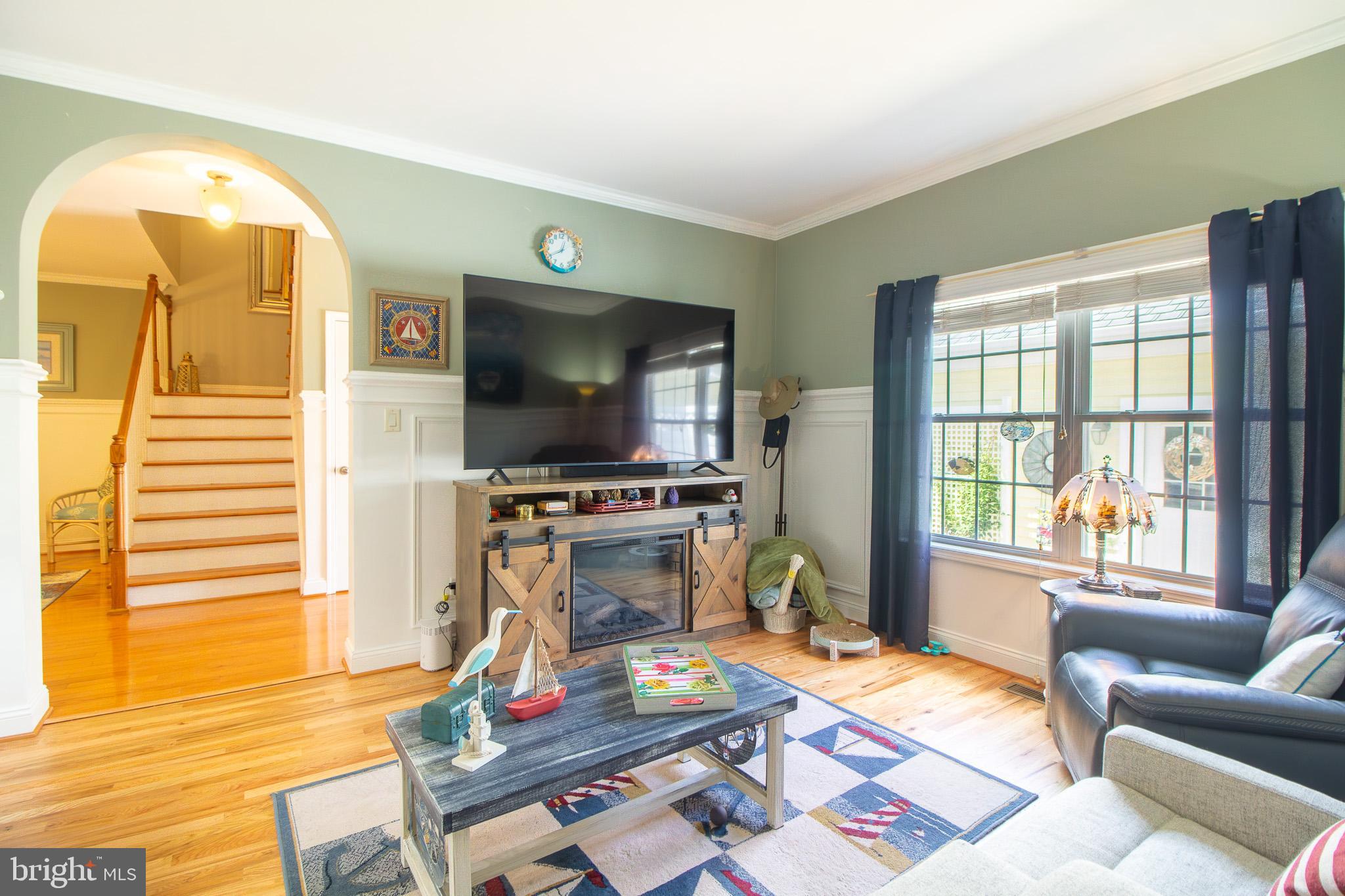 BAYWOOD - Residential