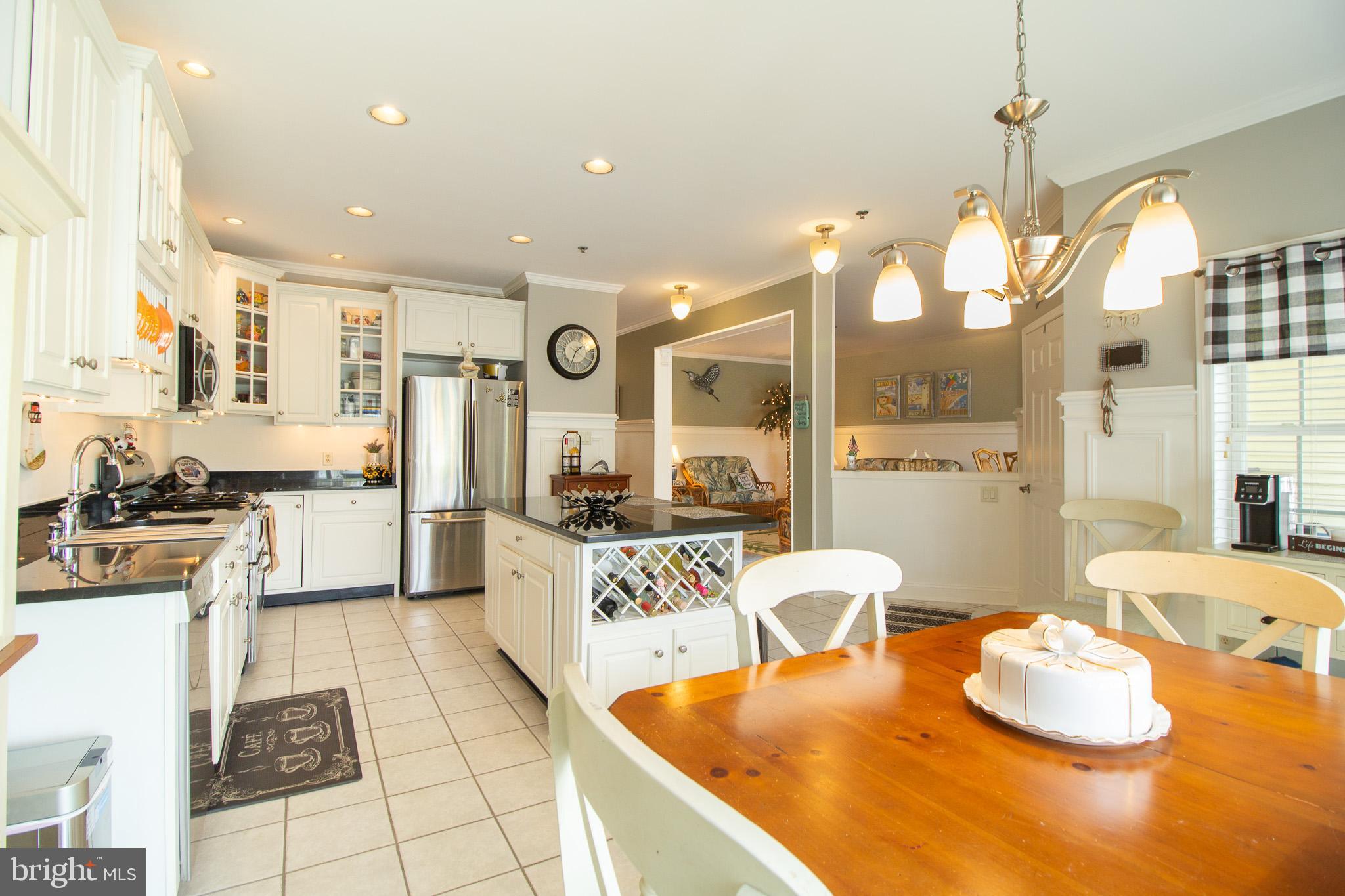 BAYWOOD - Residential