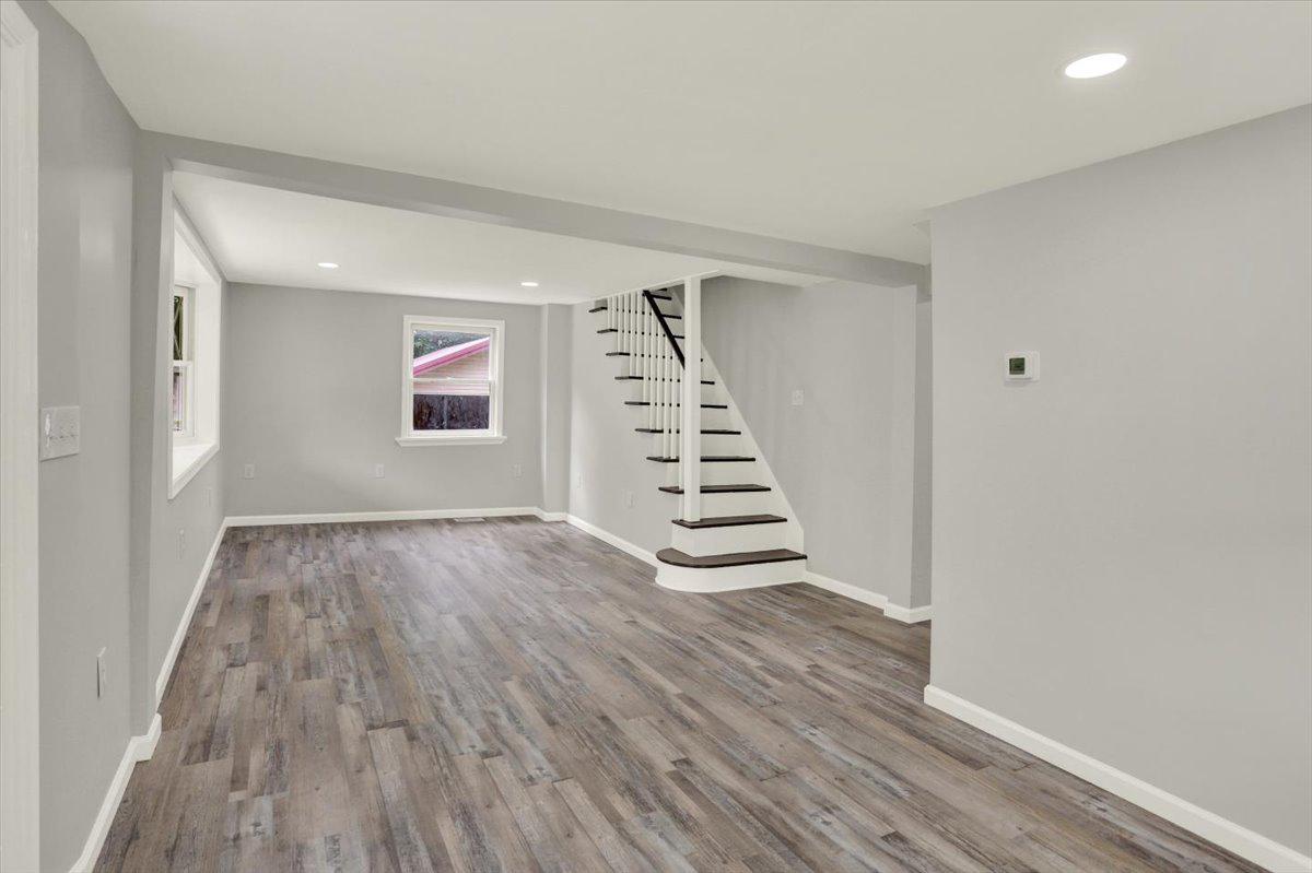 FORESTVILLE - Residential