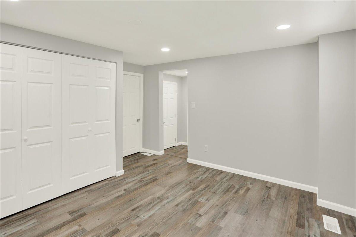 FORESTVILLE - Residential