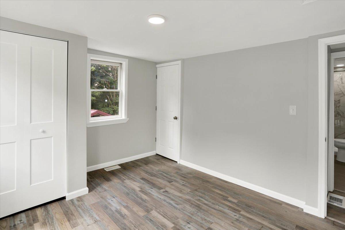 FORESTVILLE - Residential