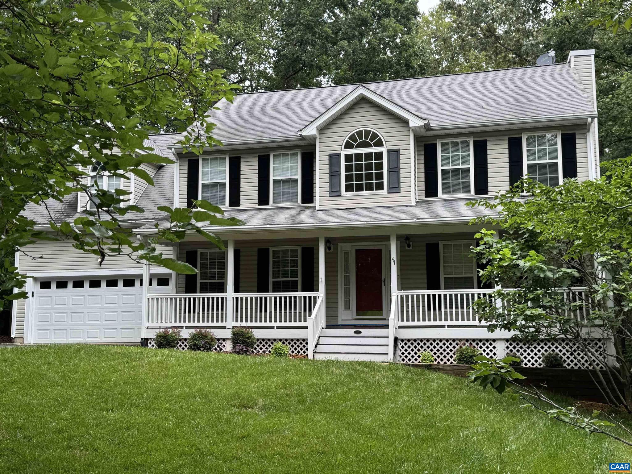 LAKE MONTICELLO - Residential