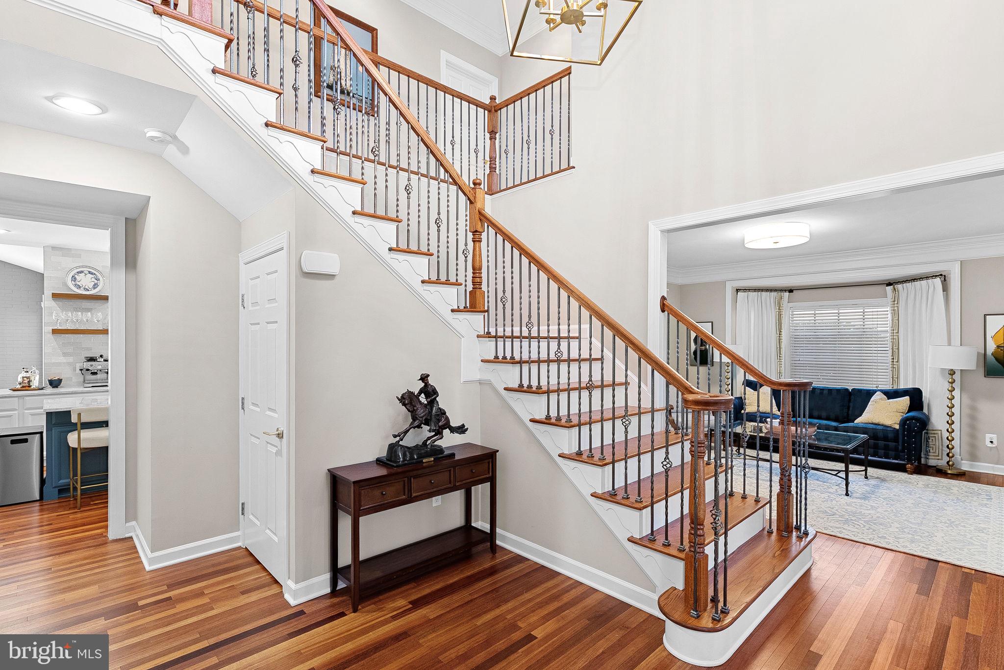 RIVER CREEK - Residential