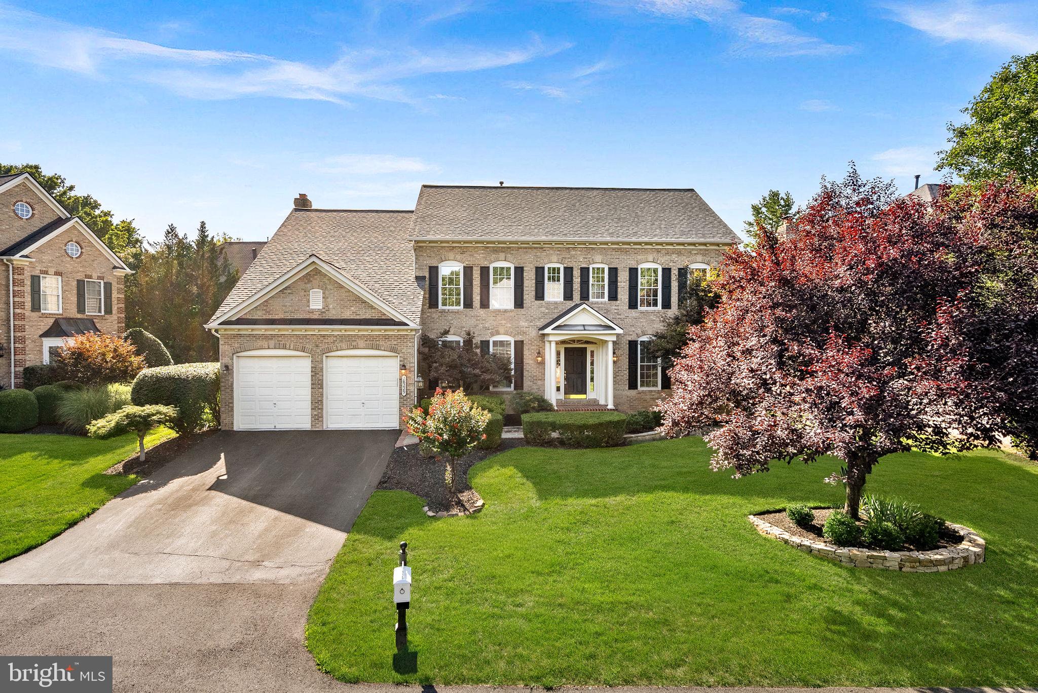 RIVER CREEK - Residential