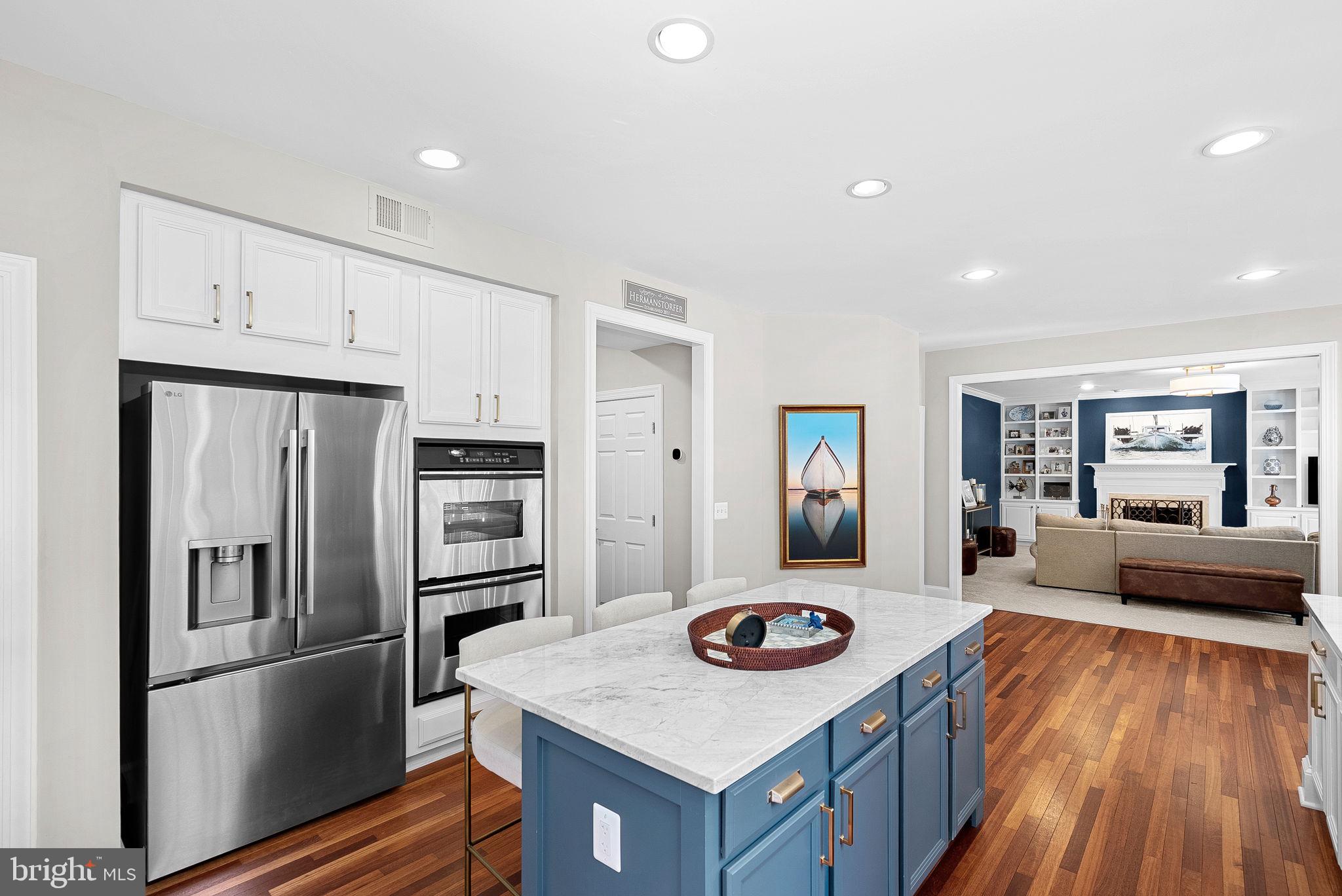 RIVER CREEK - Residential