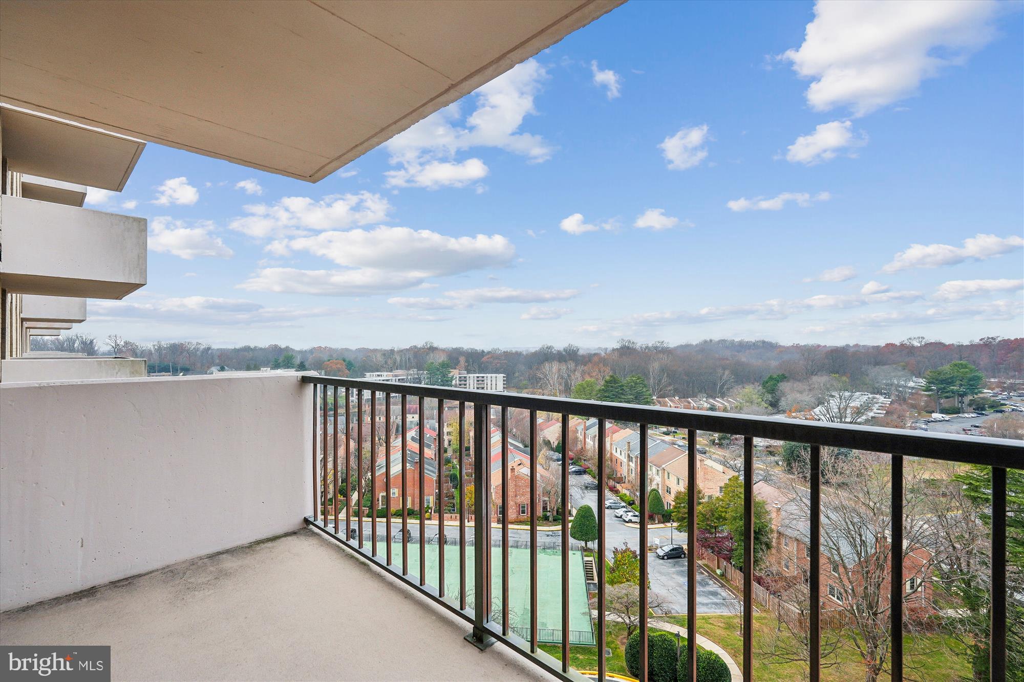 WESTLAKE TERRACE - Residential