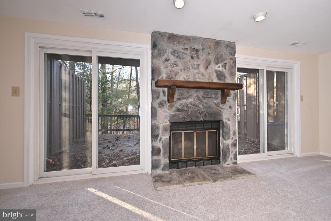 DUFIEF - Residential Lease