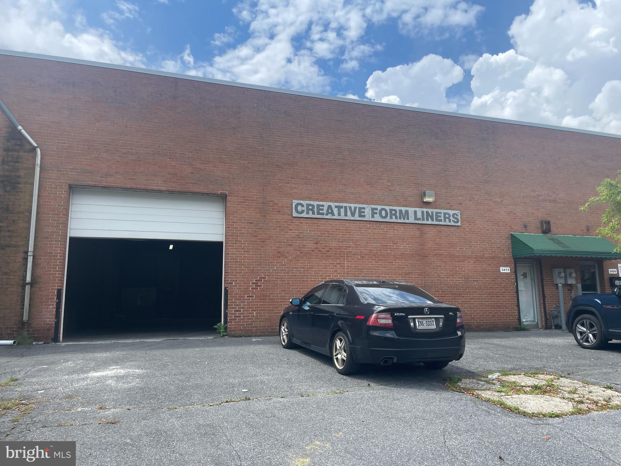 HYATTSVILLE - Commercial Lease