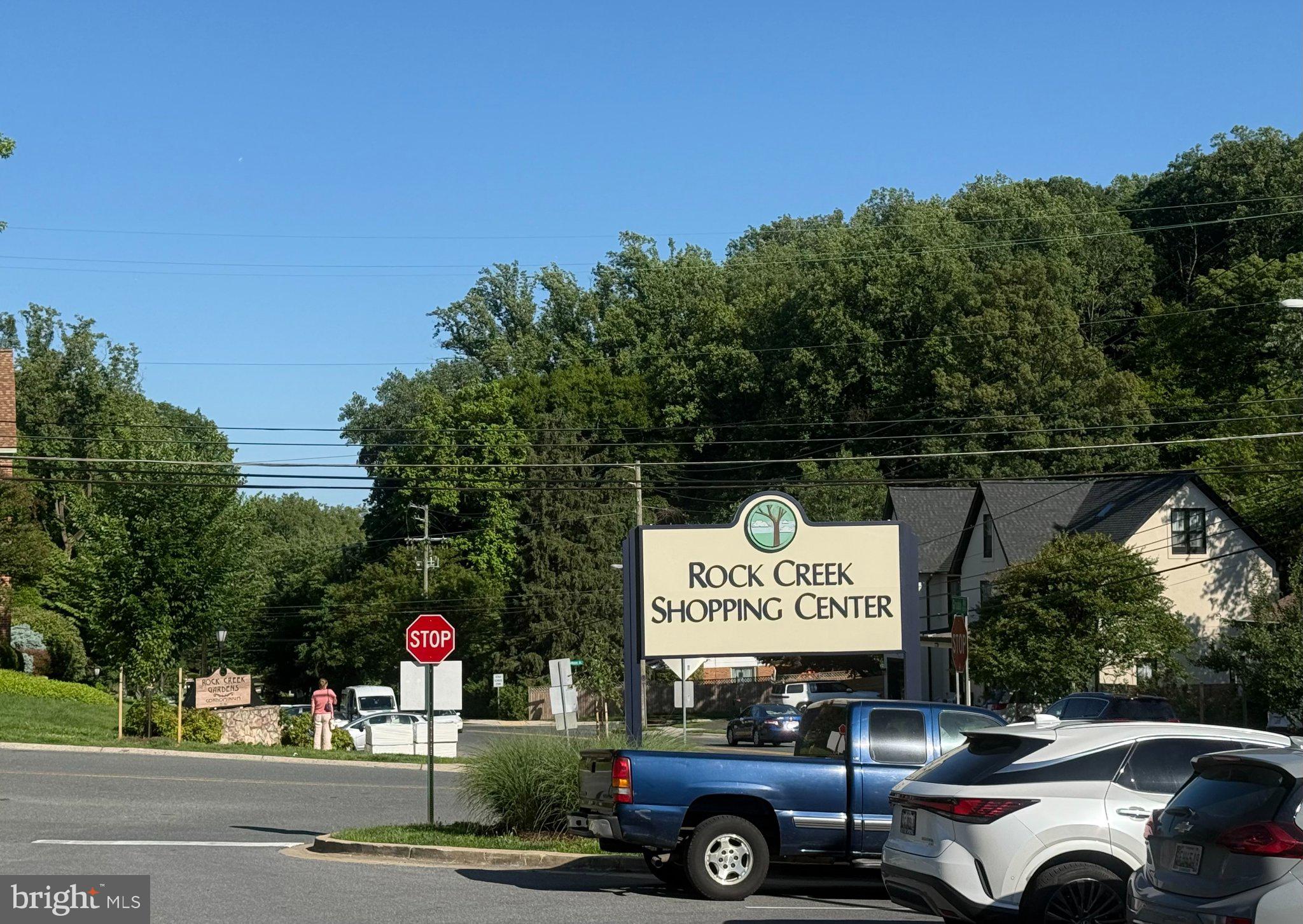 ROCK CREEK COMMONS - Residential